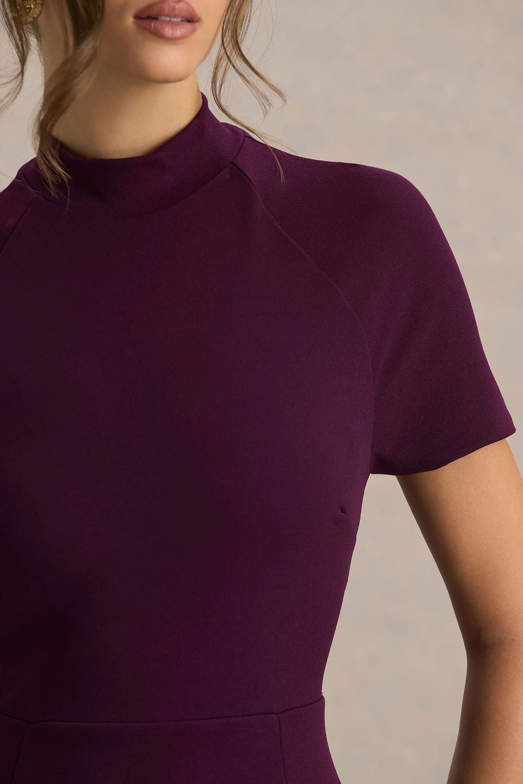 Alea | Burgundy High-Neck Short-Sleeve Maxi Dress - Image 4