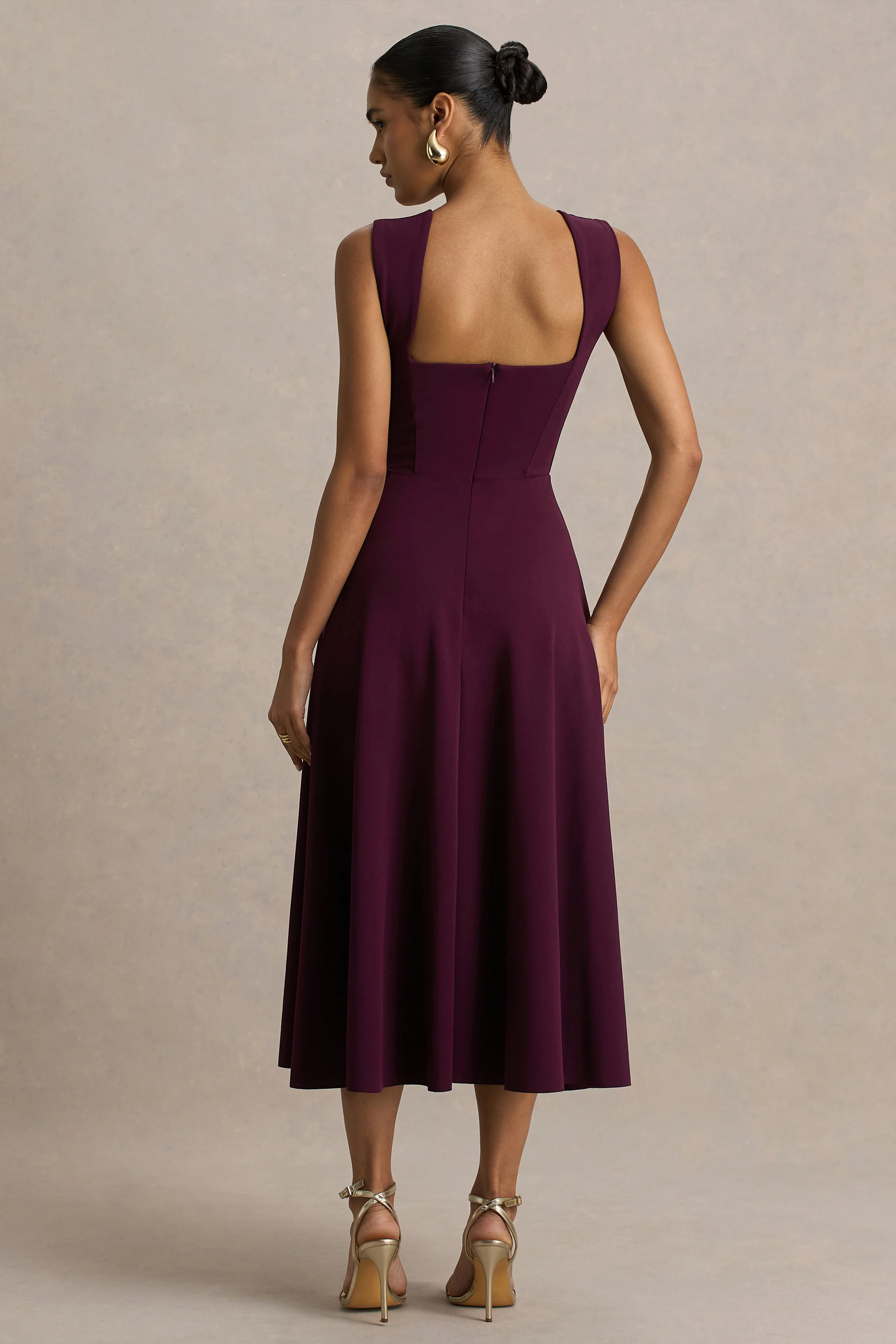 Andromeda | Burgundy Sweetheart-Neck Midi Dress - Image 2