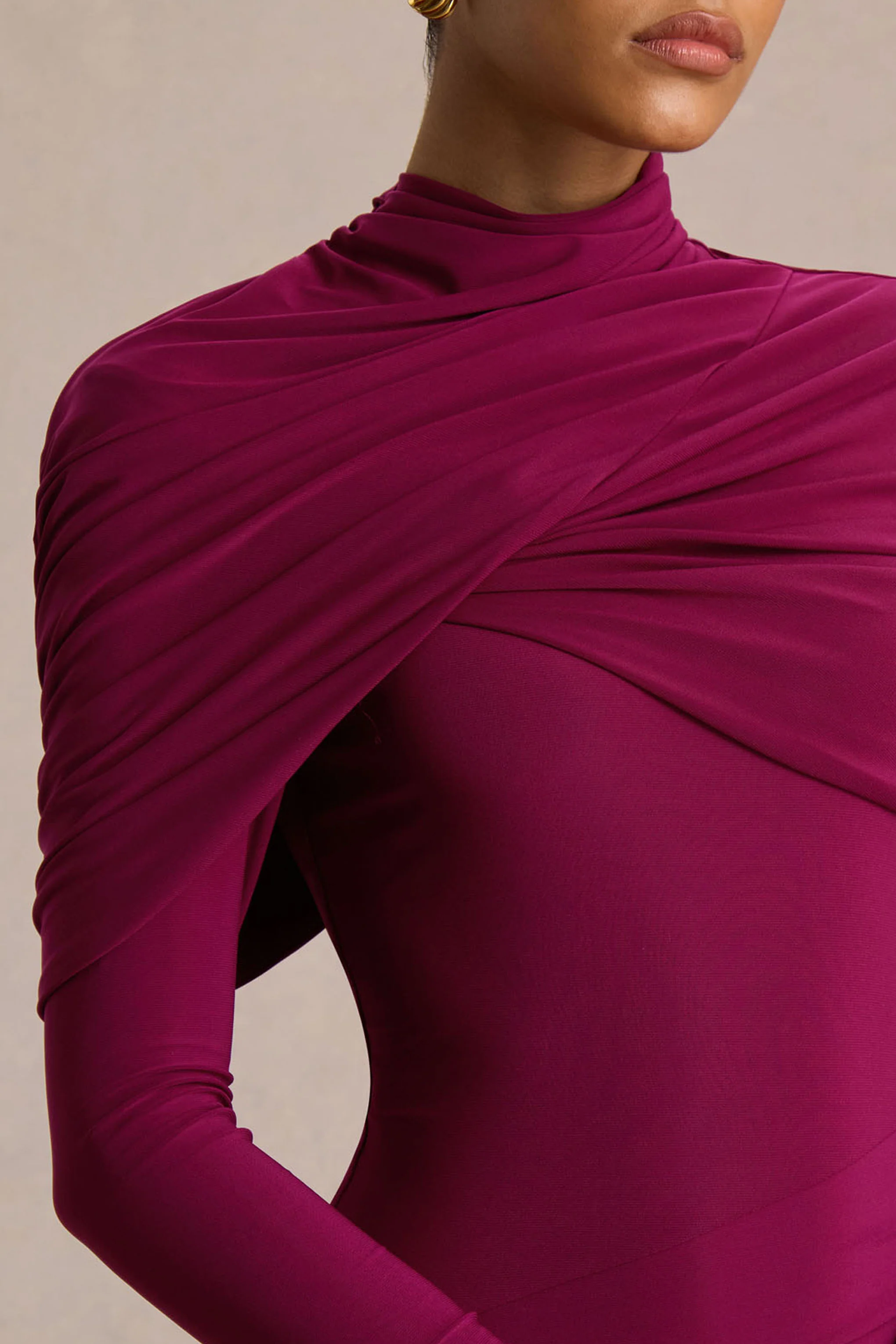 Aneira | Burgundy High-Neck Maxi Dress With Cape Sleeves - Image 3