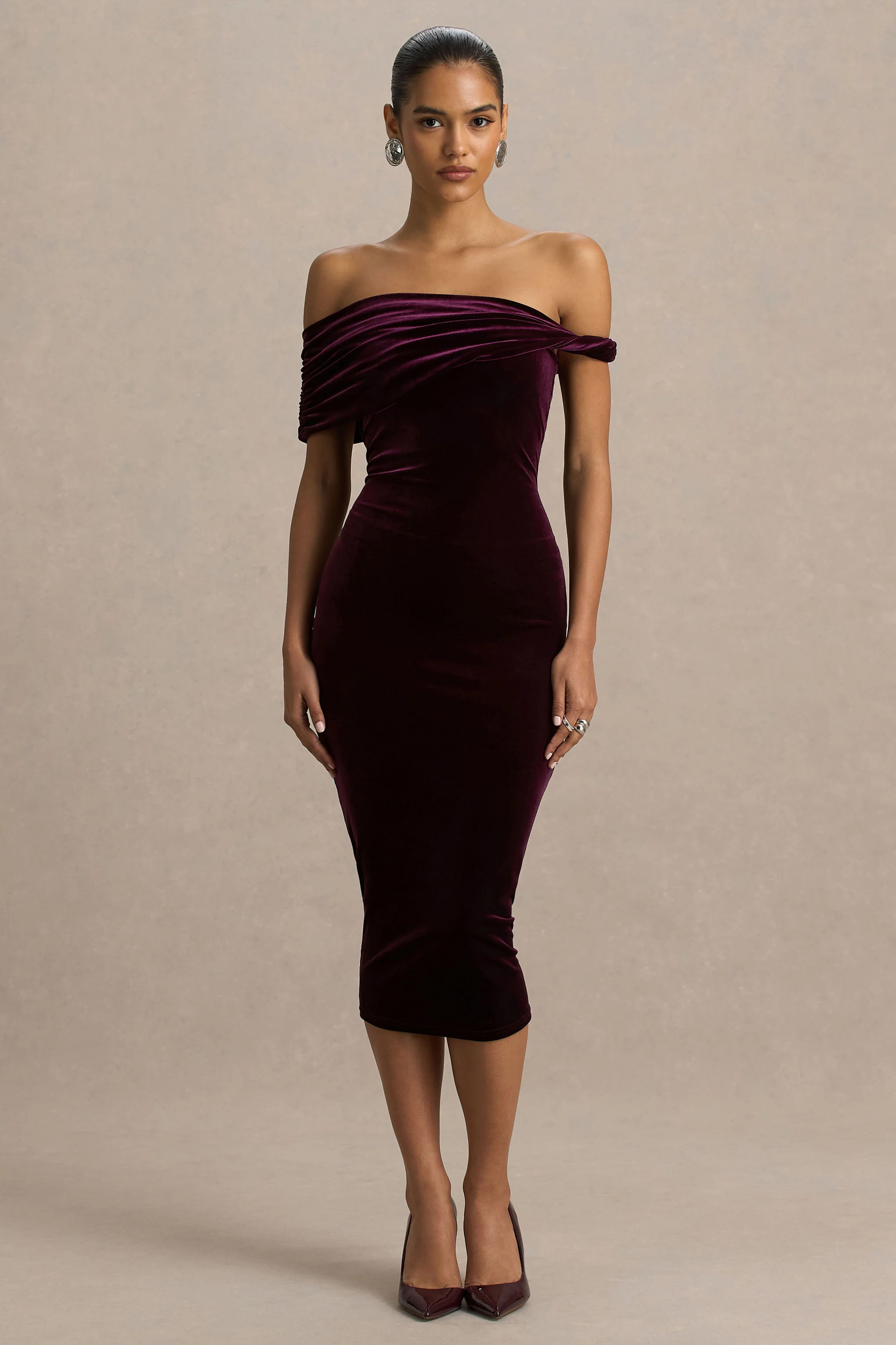 Billie | Burgundy Velvet Bardot-Neck Midi Dress With Twist-Sleeve - Image 5