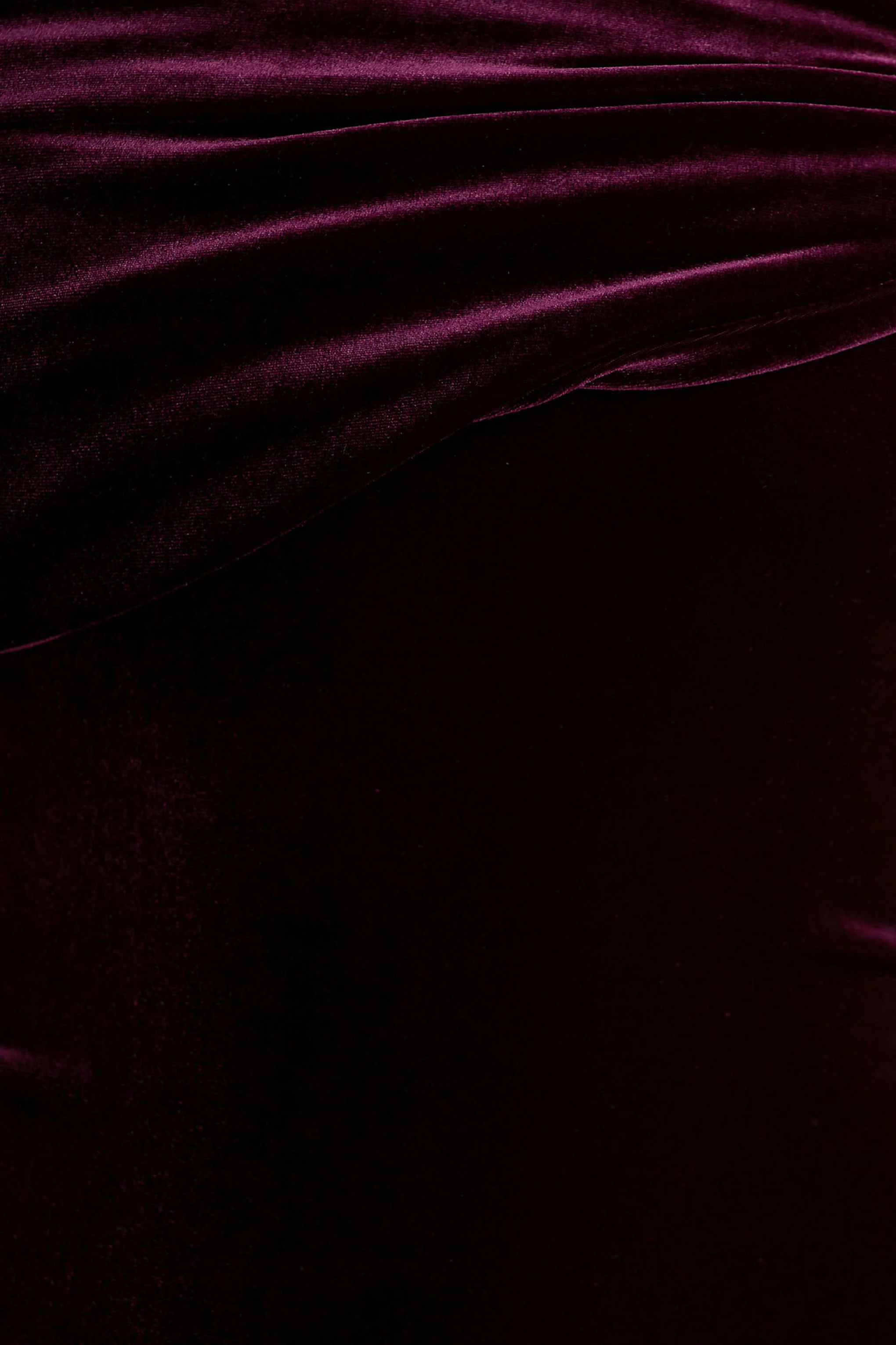 Billie | Burgundy Velvet Bardot-Neck Midi Dress With Twist-Sleeve - Image 6