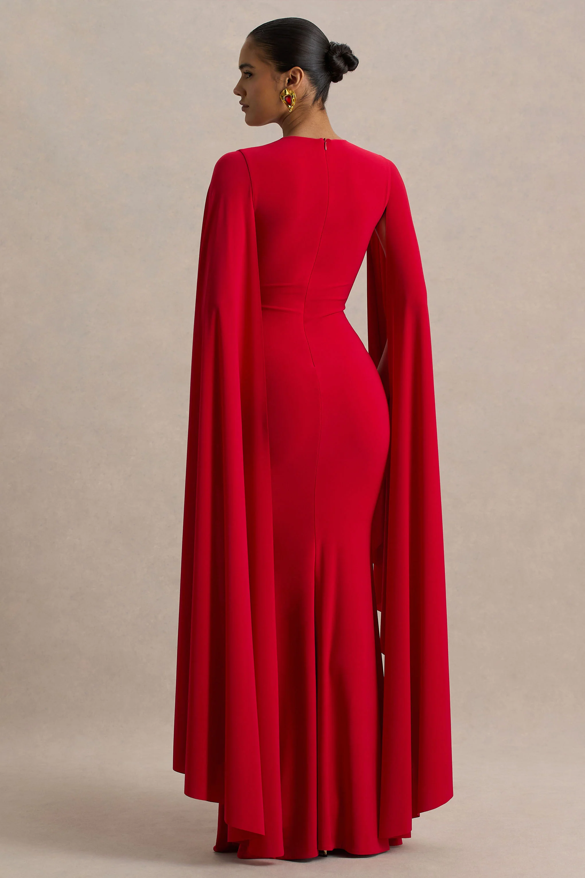 Briony | Red Crew-Neck Maxi Dress With Cape Sleeves - Image 2