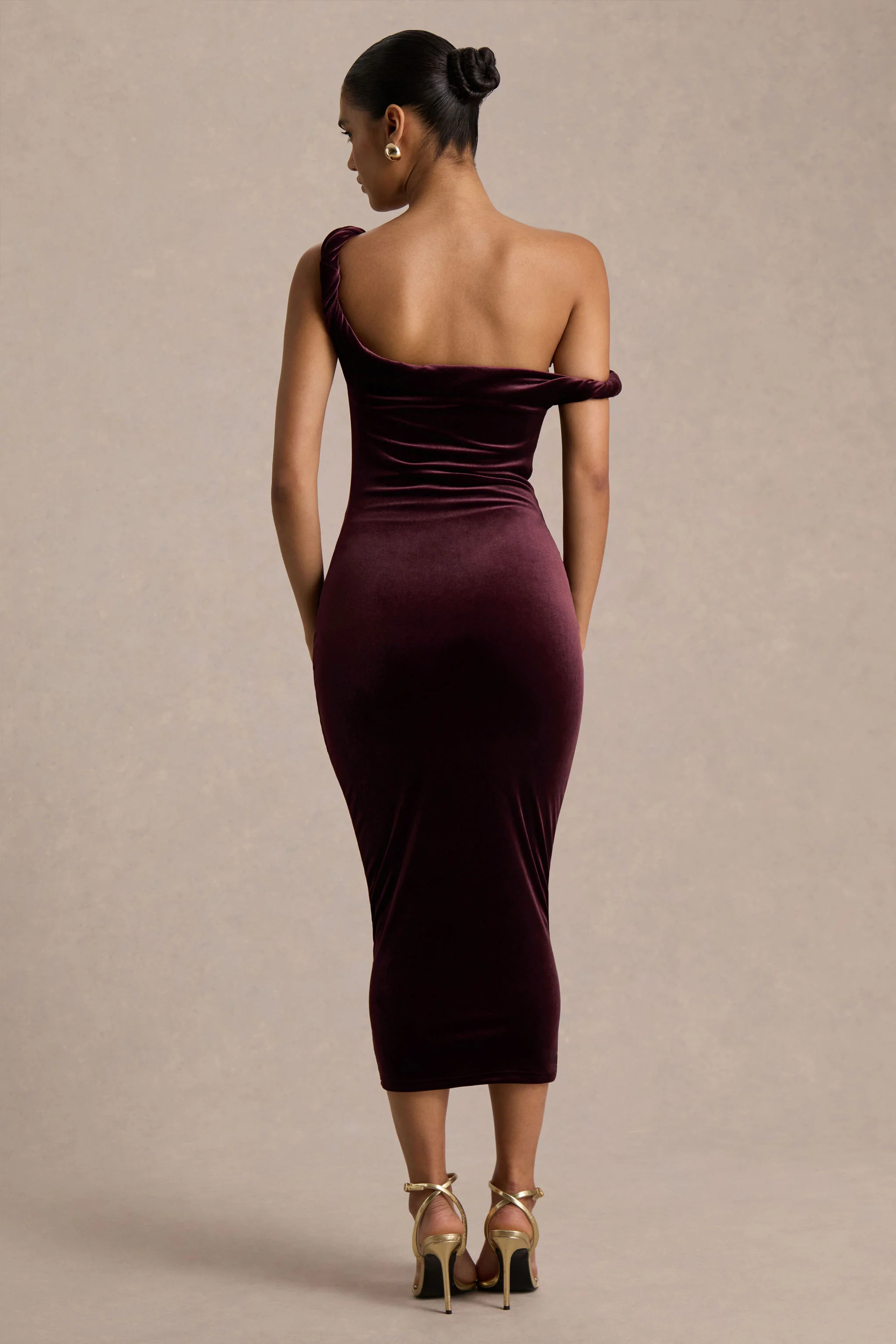 Carella | Burgundy Velvet Twisted Asymmetric Midi Dress - Image 2