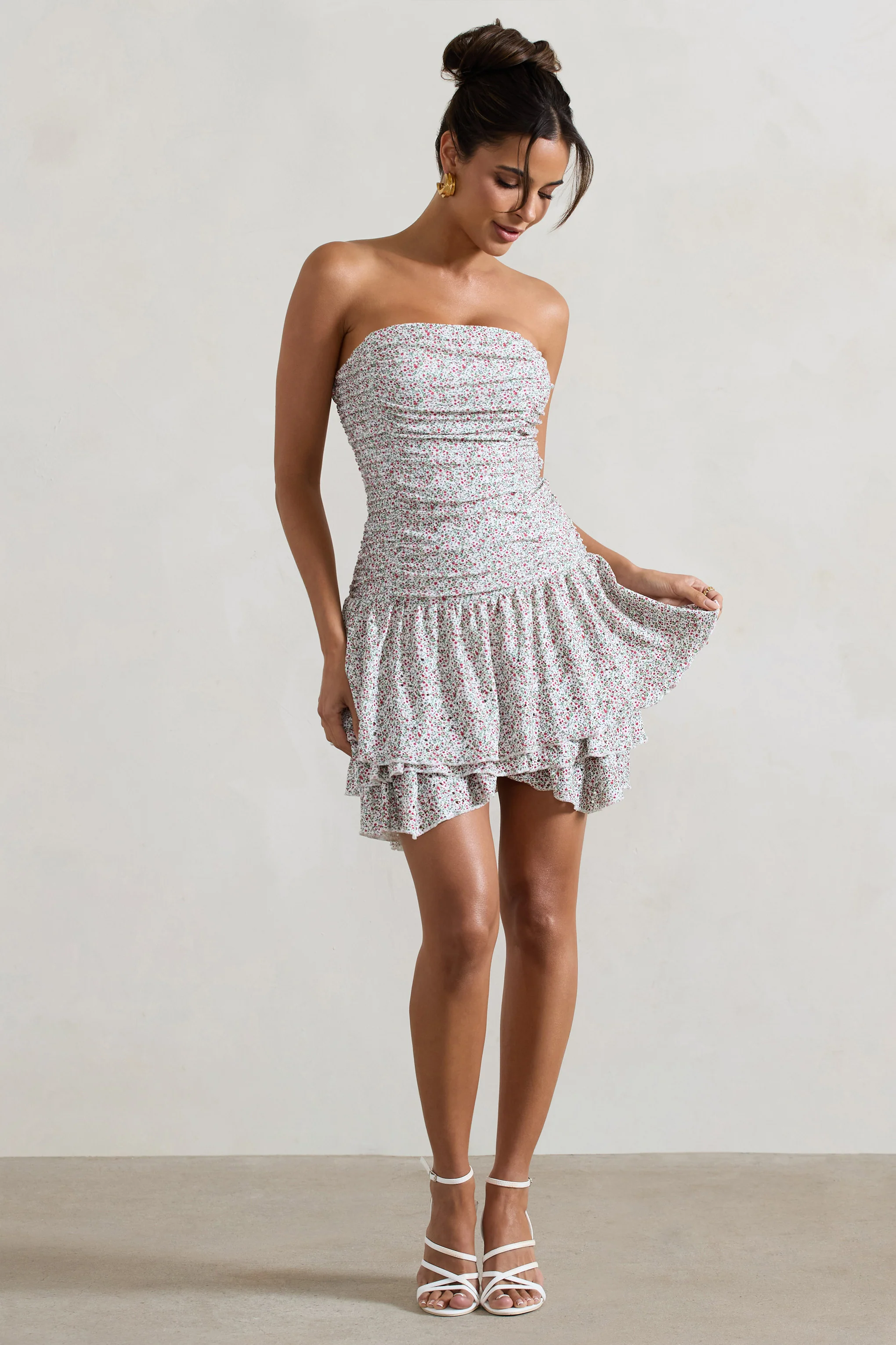 Casena | Red & White Floral Print Strapless Ruffle Hem Mini Dress - Image 4