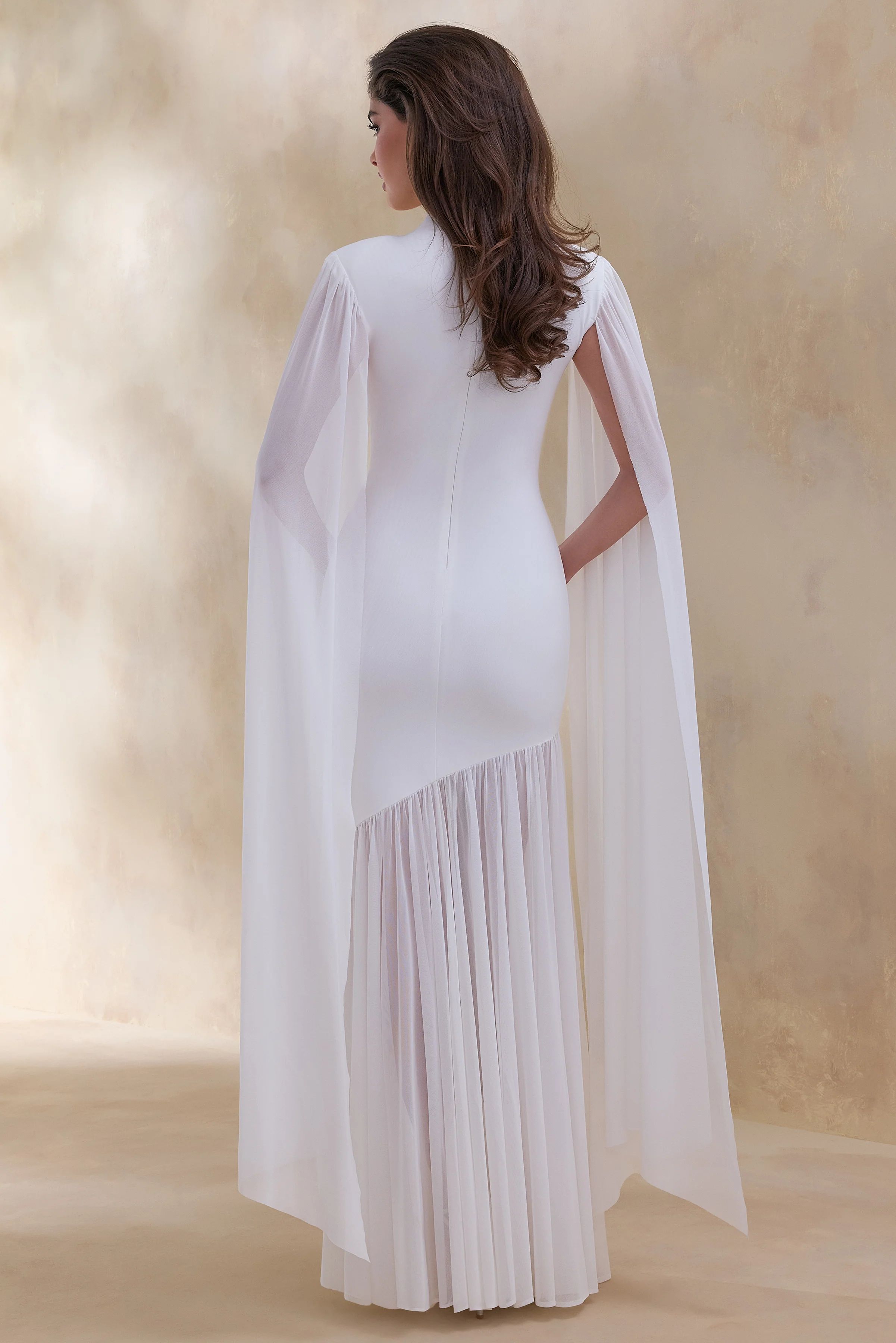 Chantelle | White High-Neck Maxi Dress With Drop-Waist And Cape-Sleeves - Image 2