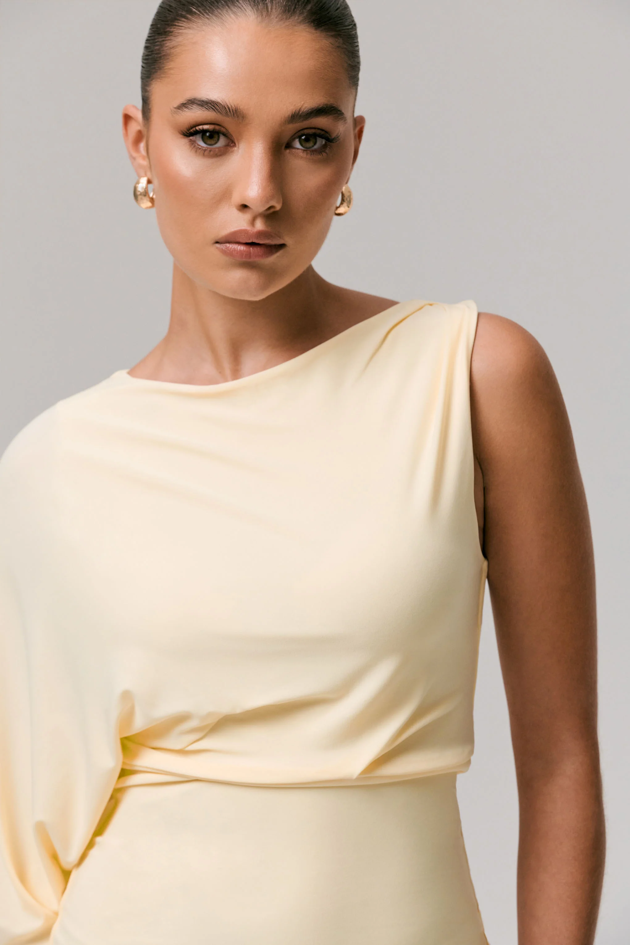 Delia | Pale Lemon One-Sleeve Mini Dress - Image 6