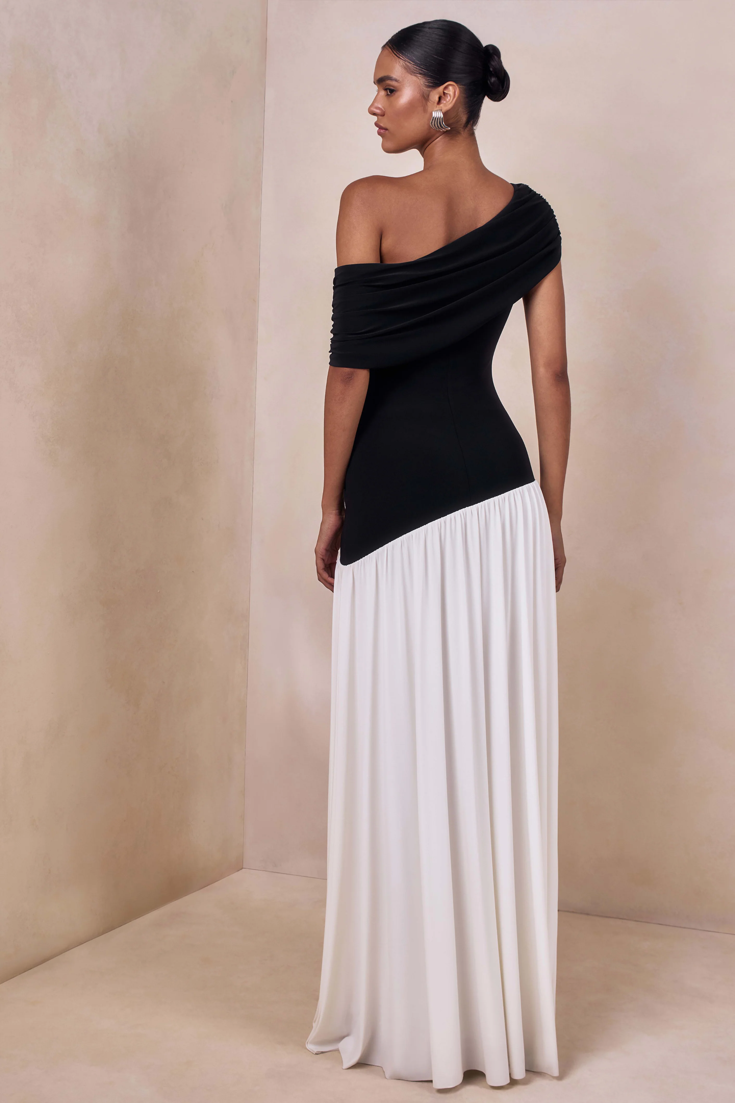Doroyta | Black And White Asymmetric-Neck Maxi Dress - Image 2