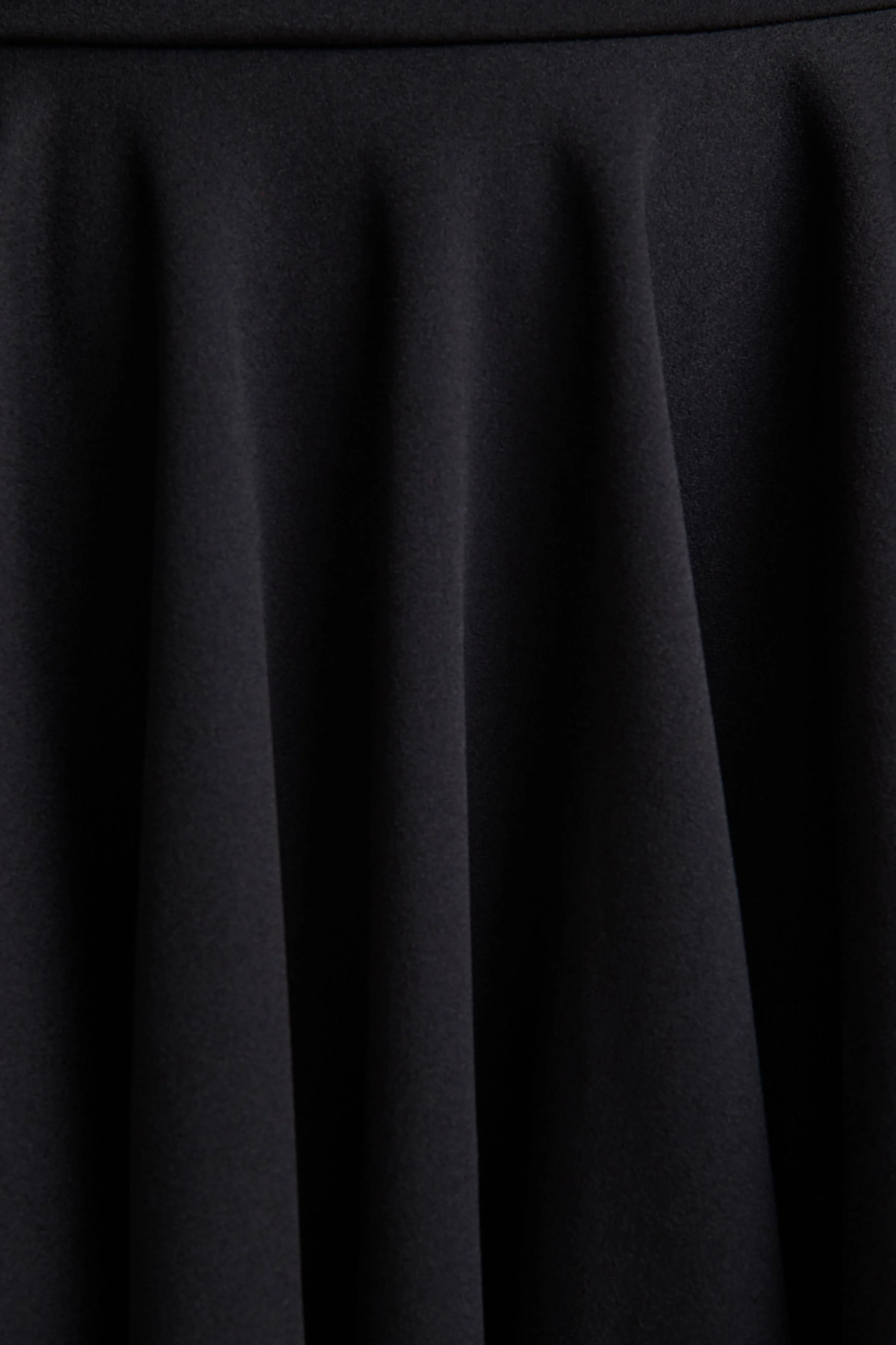 Elowen | Black Square-Neck Mini Dress With Lace-Sleeves - Image 7