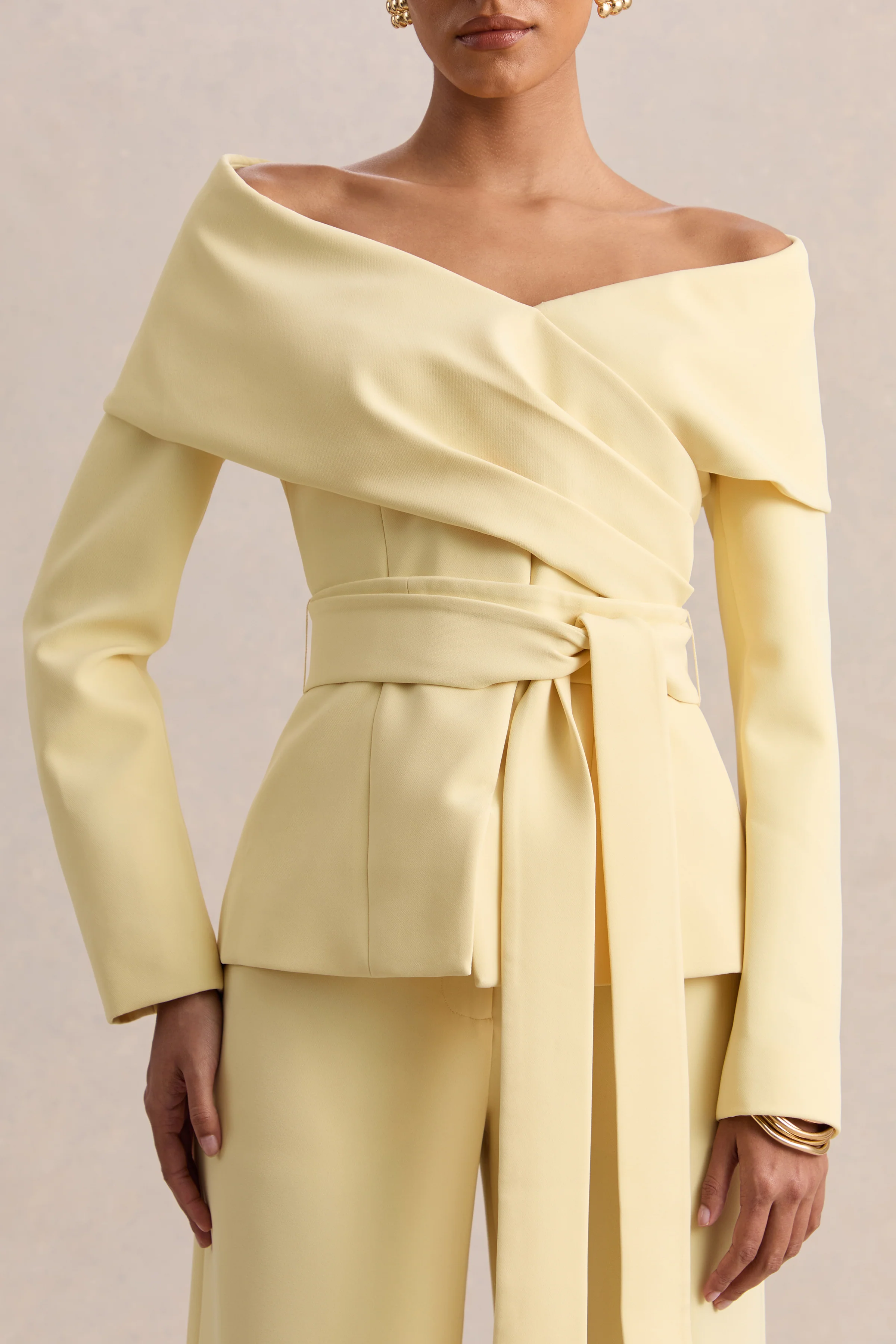 Empress | Lemon Bardot-Neck Tailored Top - Image 3