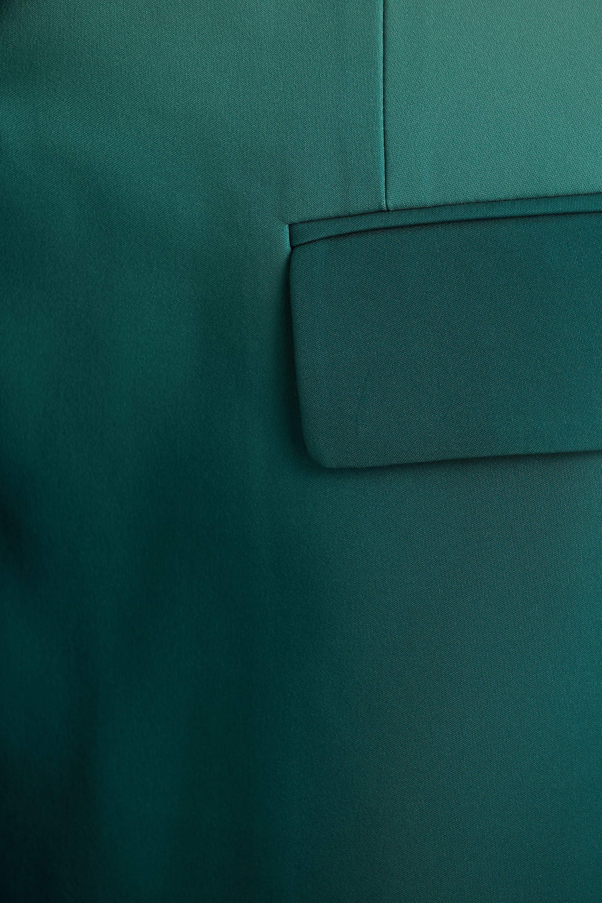 Enya | Emerald Ombre Plunge-Neck Satin Blazer - Image 8