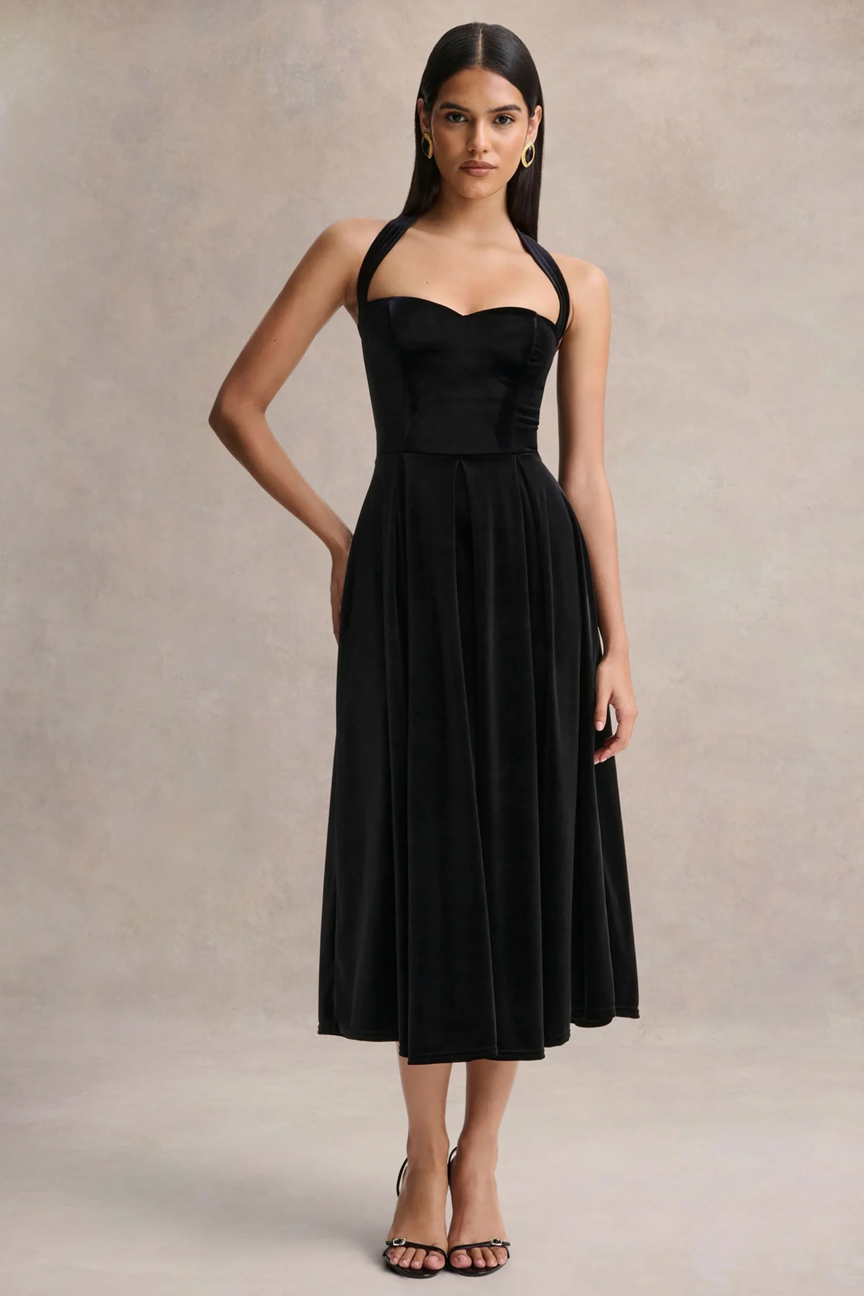 Esmeray | Black Velvet Sweetheart-Neck Midi Dress