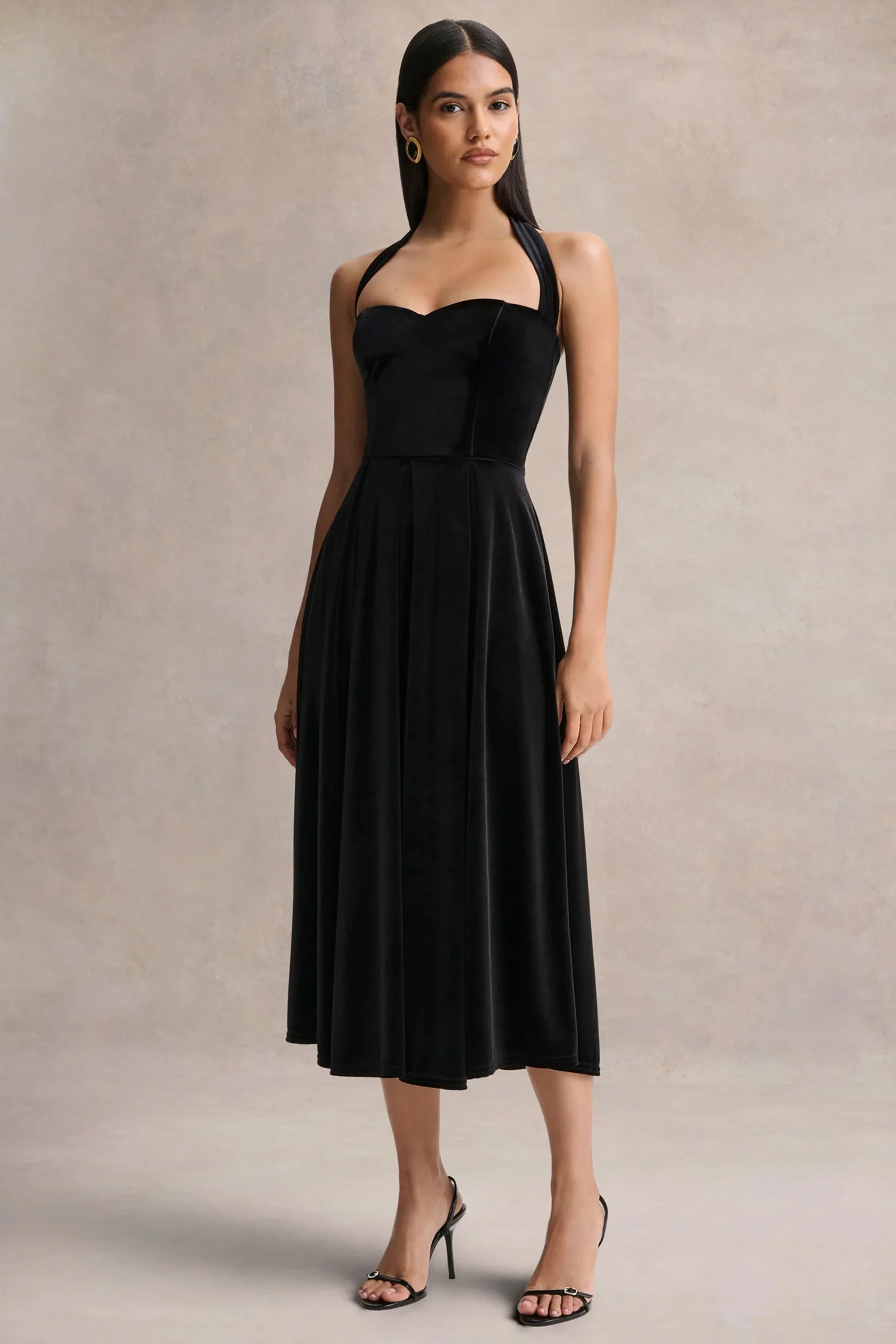 Esmeray | Black Velvet Sweetheart-Neck Midi Dress - Image 3