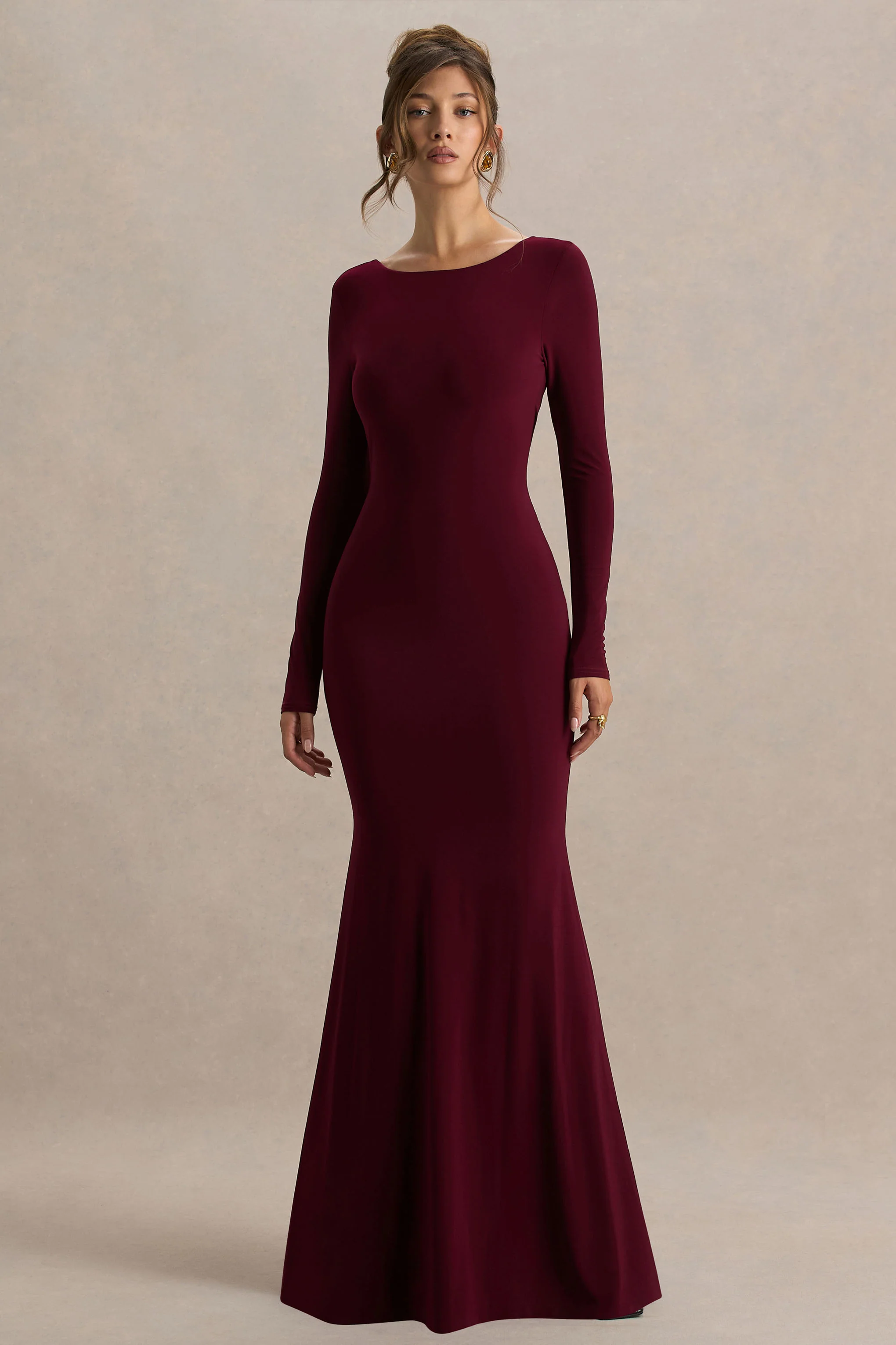Estelle | Burgundy Boat-Neck Maxi Dress With Open-Back And Lace Detail - Image 3