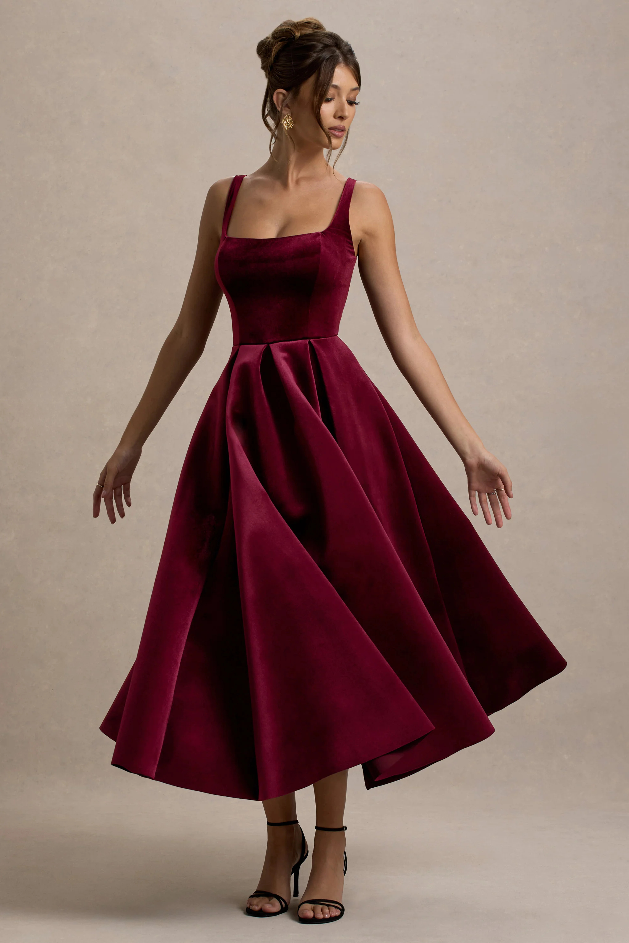 Francisca | Berry Velvet Strappy Volume-Hem Midi Dress - Image 4