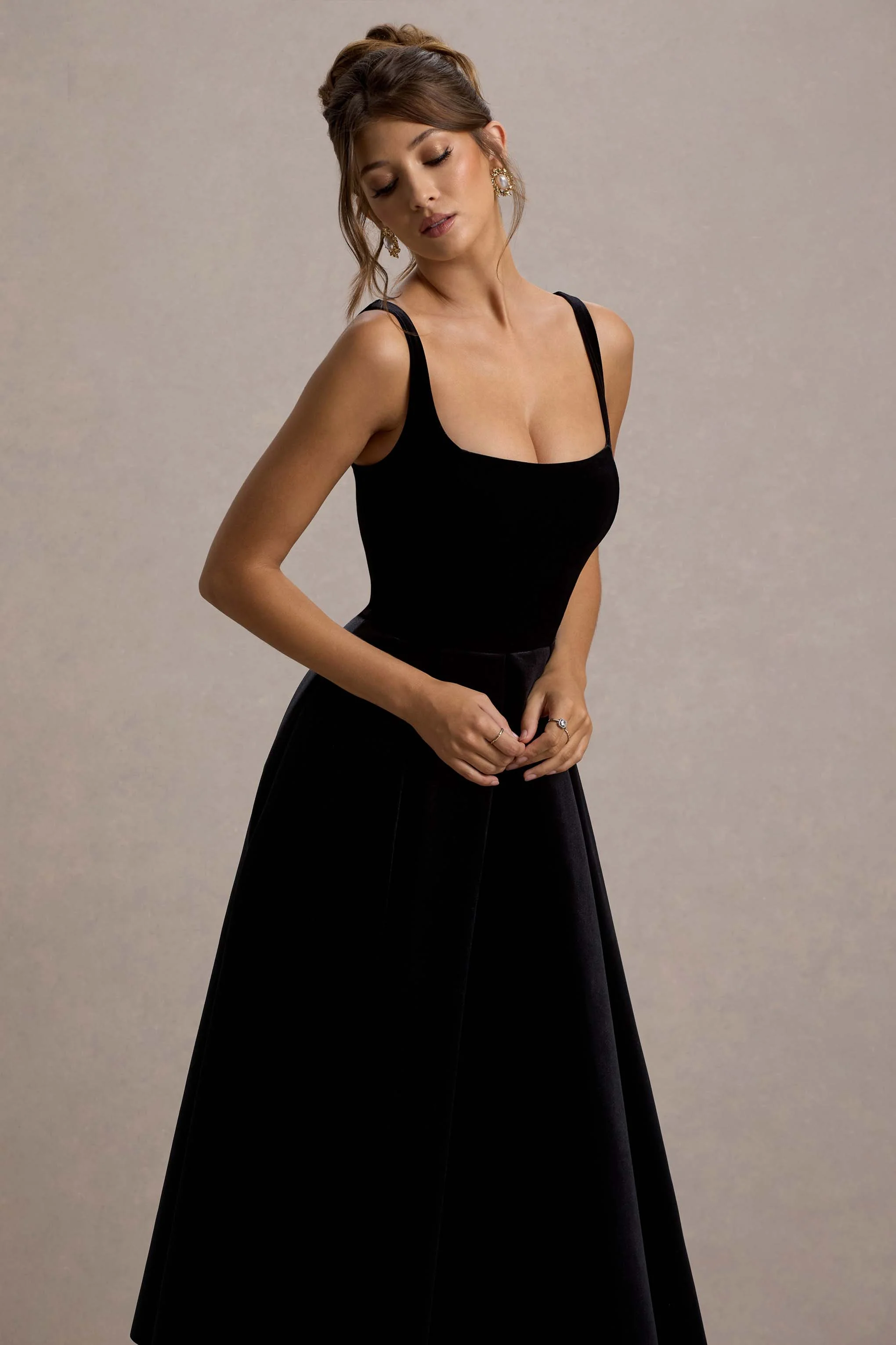 Francisca | Black Velvet Strappy Volume-Hem Midi Dress - Image 3