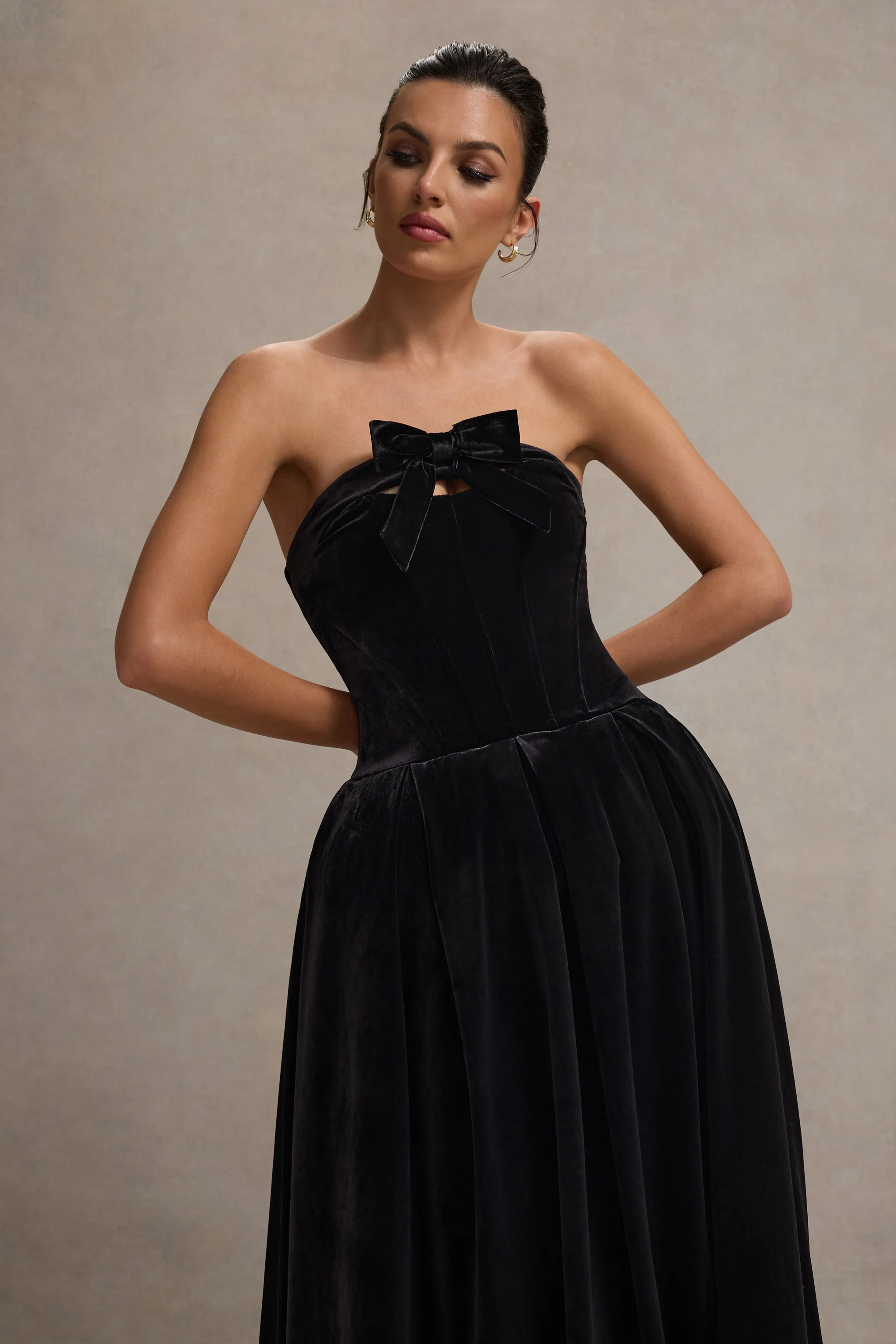 Hepburn | Black Velvet Bandeau Midi Dress With Bow - Image 4