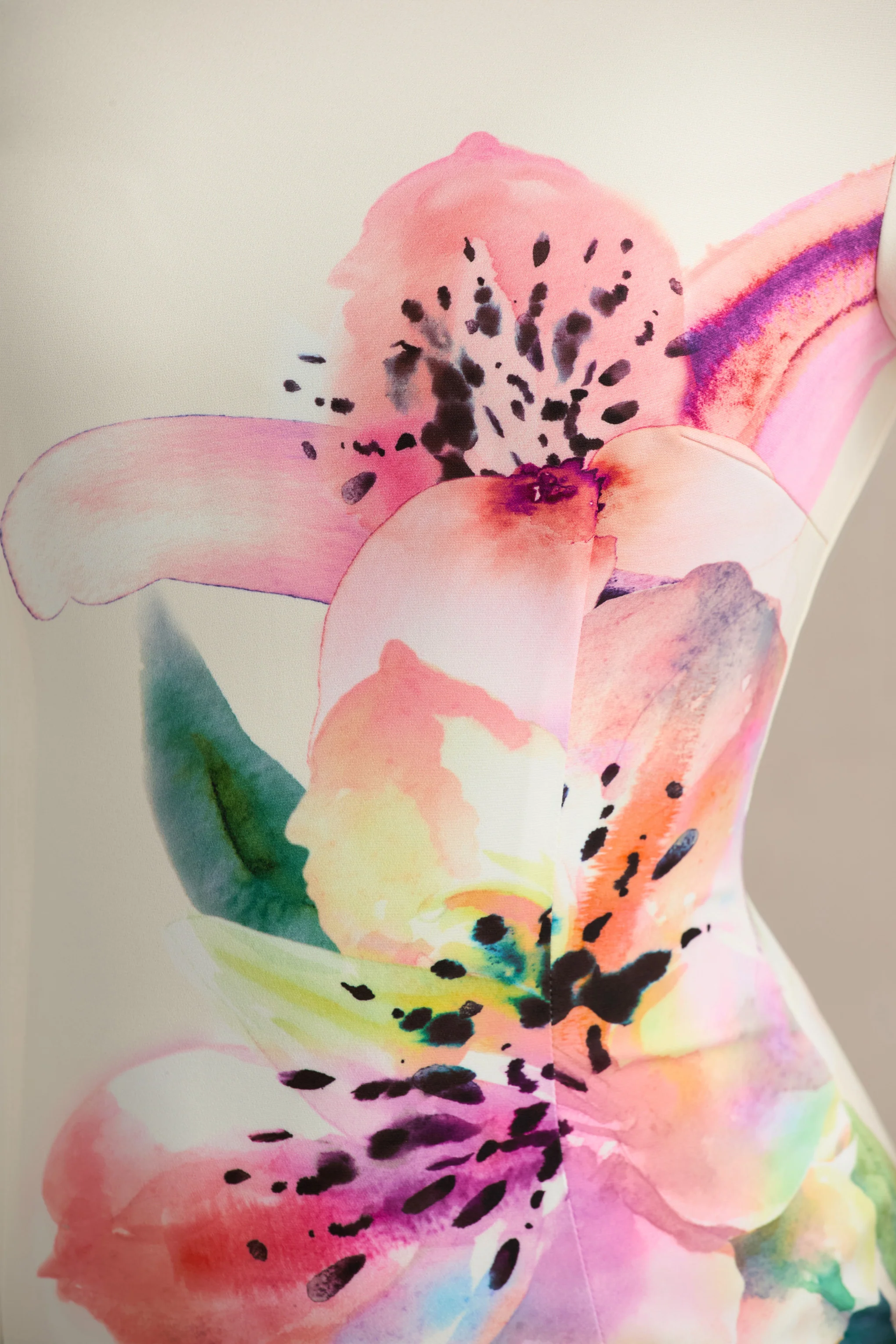 Hessie | White Lily Print High-Neck Maxi Dress - Image 6