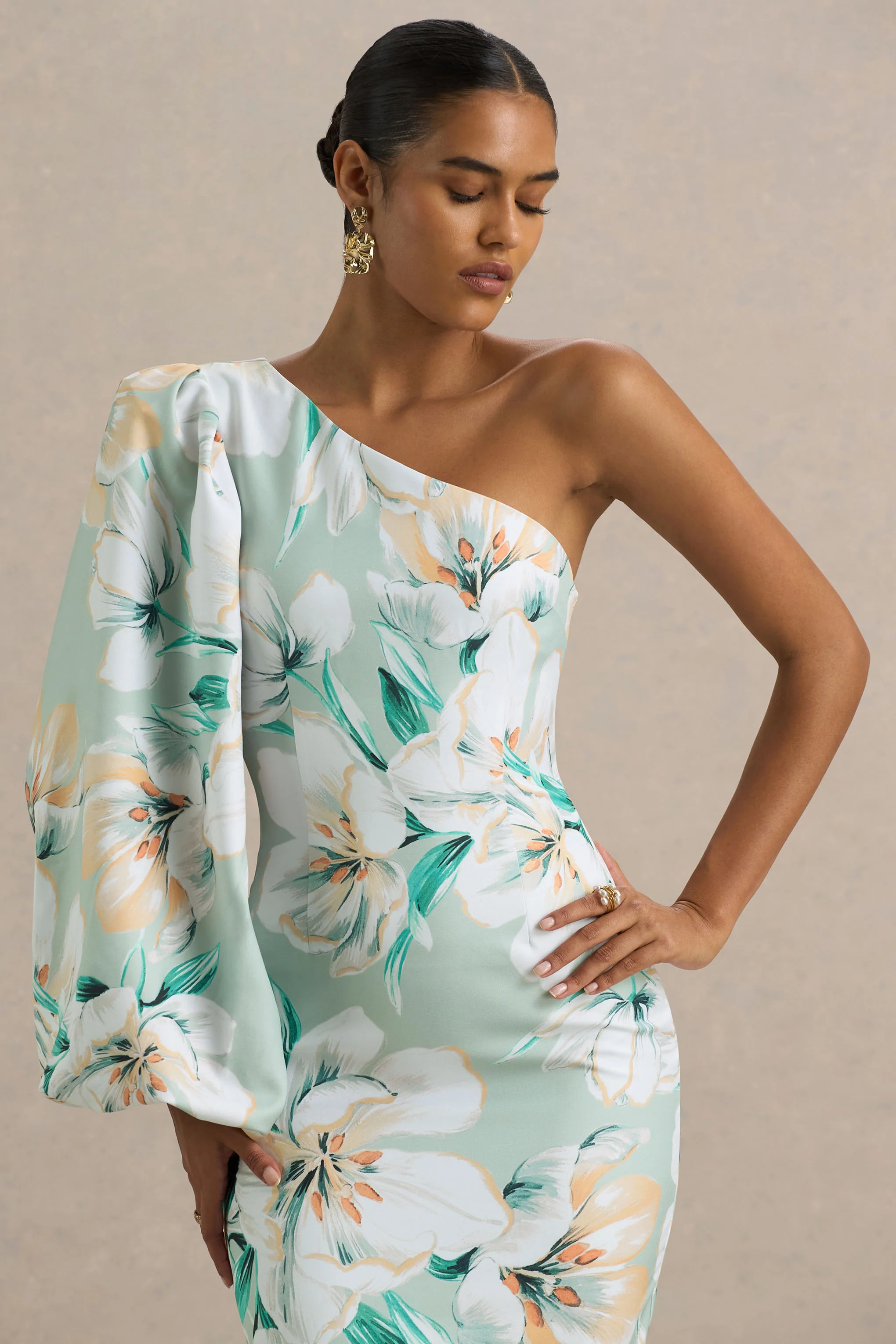 Kellis | Green Floral Print Asymmetric Maxi Dress With Balloon Sleeve - Image 3