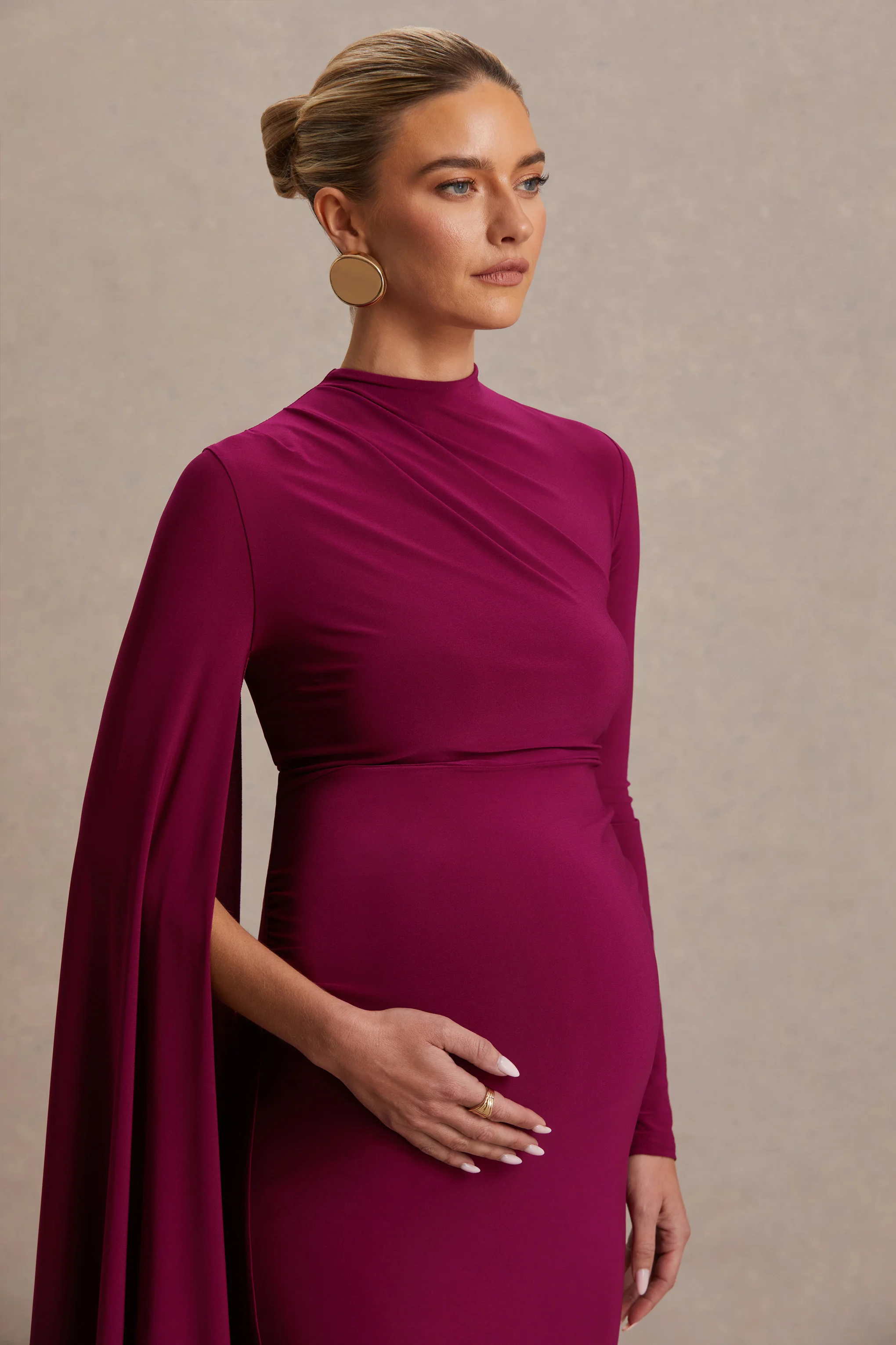 Lavinia | Berry High-Neck Maternity Maxi Dress With Cape-Sleeve - Image 3