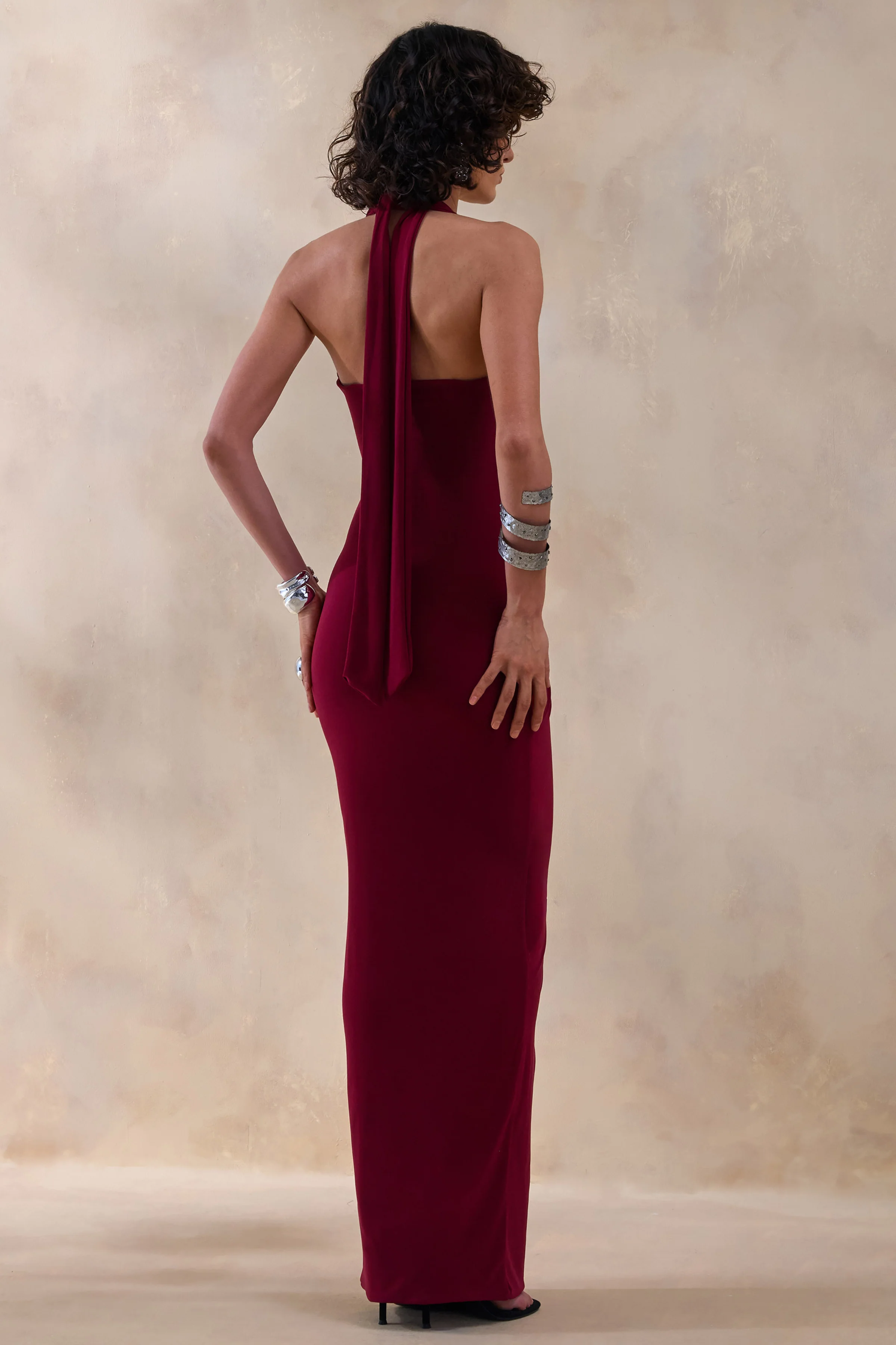Lesley | Burgundy Plunge-Neck Maxi Dress - Image 2