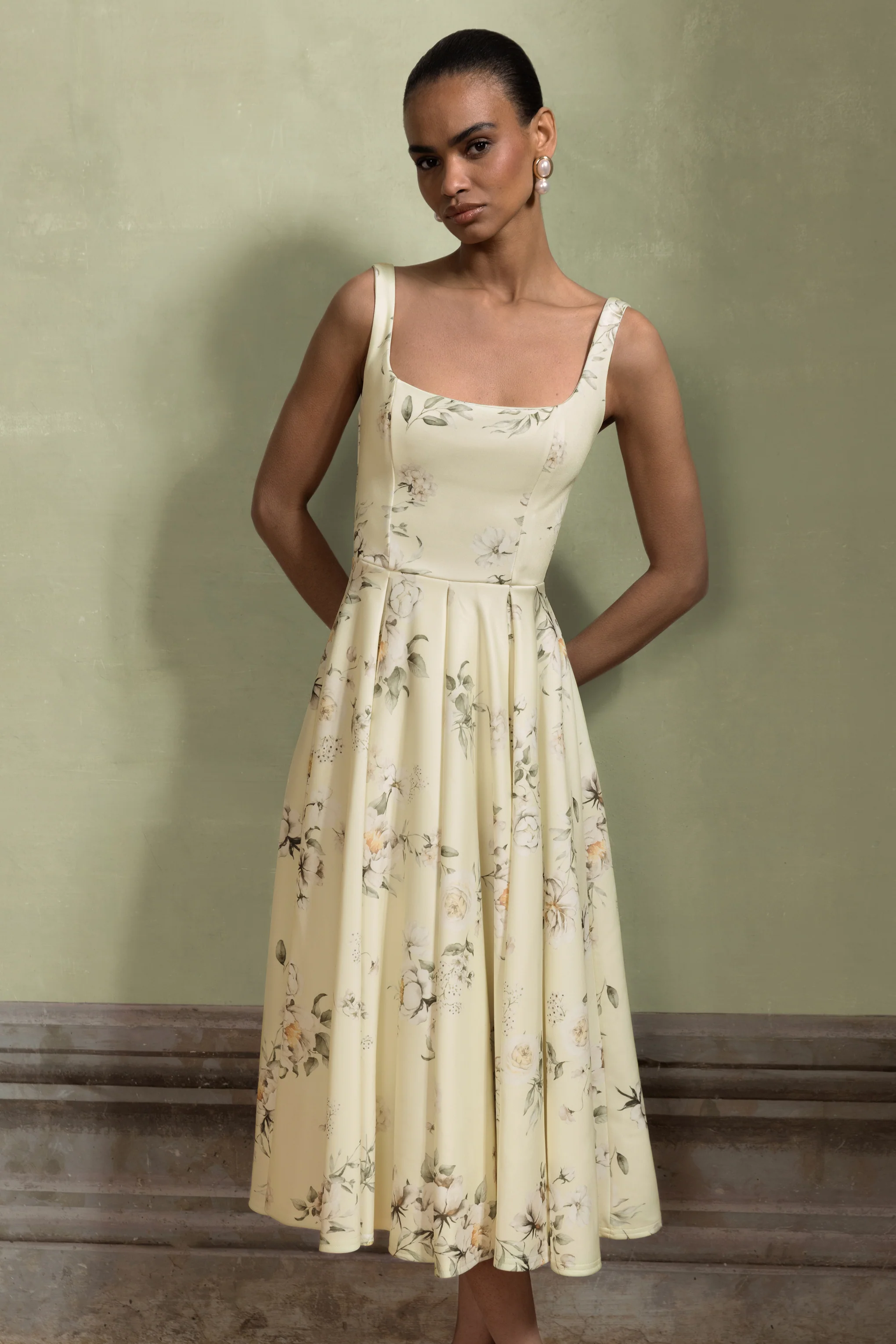Lissa | Lemon Floral Bouquet Print Square-Neck Midi Dress - Image 2