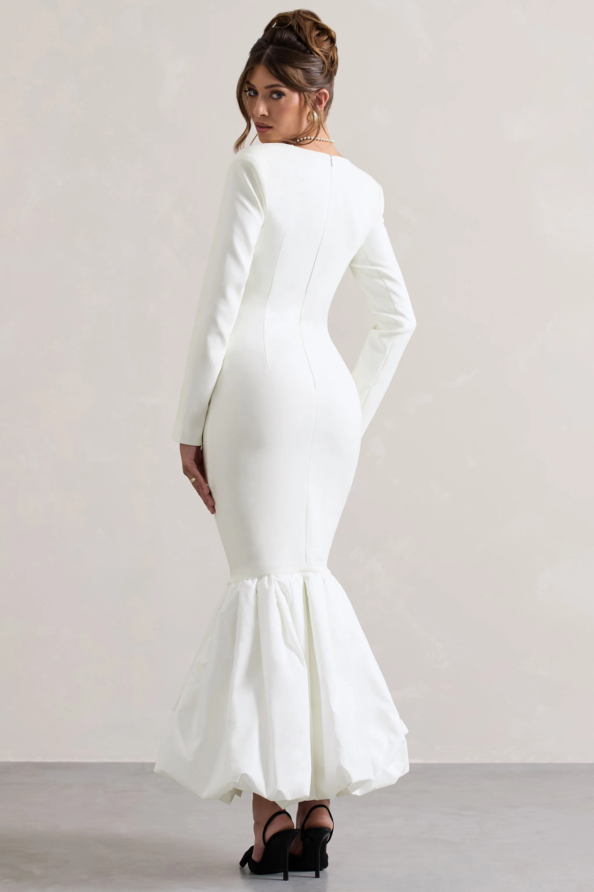 London | Cream Sweetheart Maxi Dress With Volume Hem - Image 2