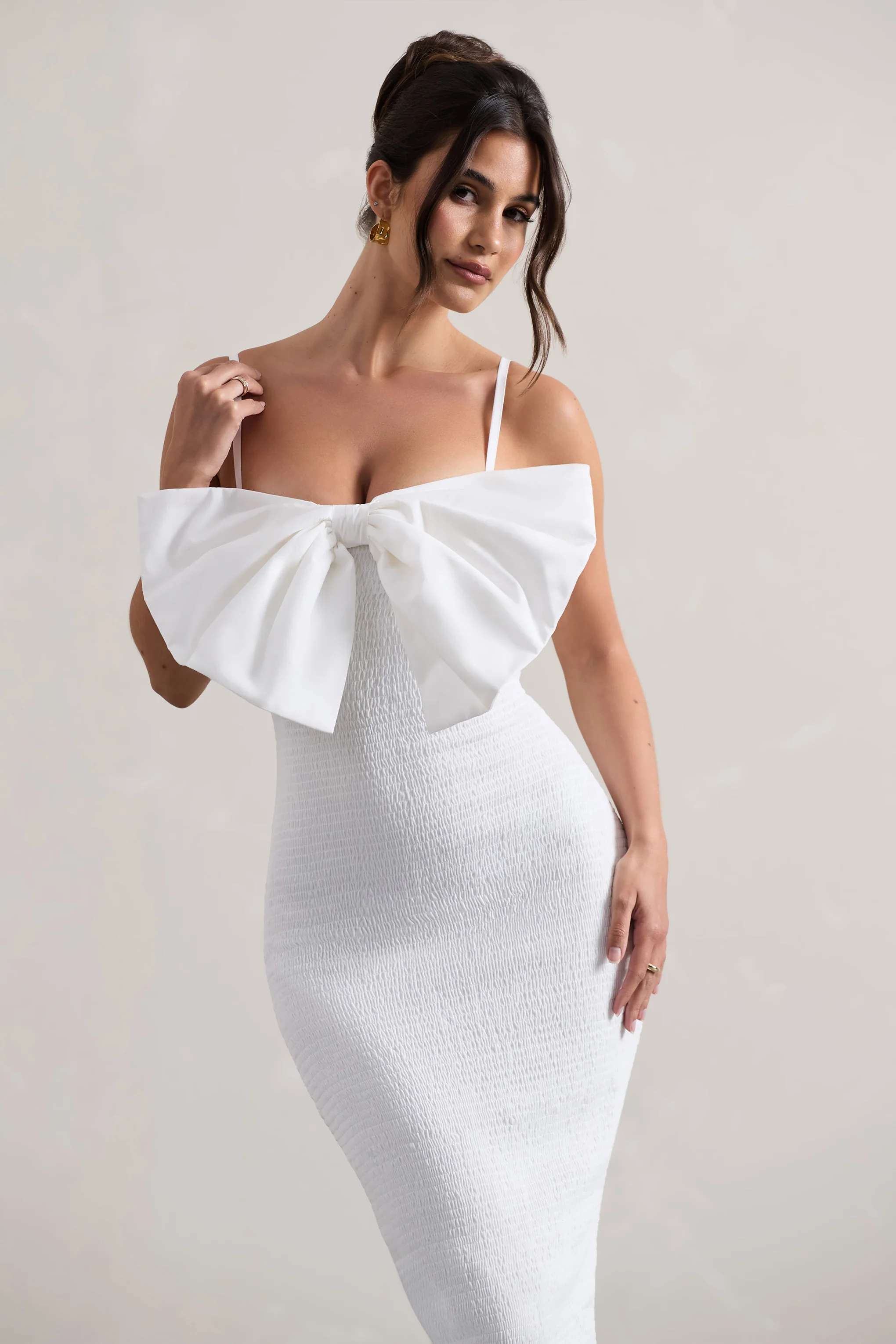 Love Poem | White Bodycon Midi Dress With Oversized Bow - Image 3