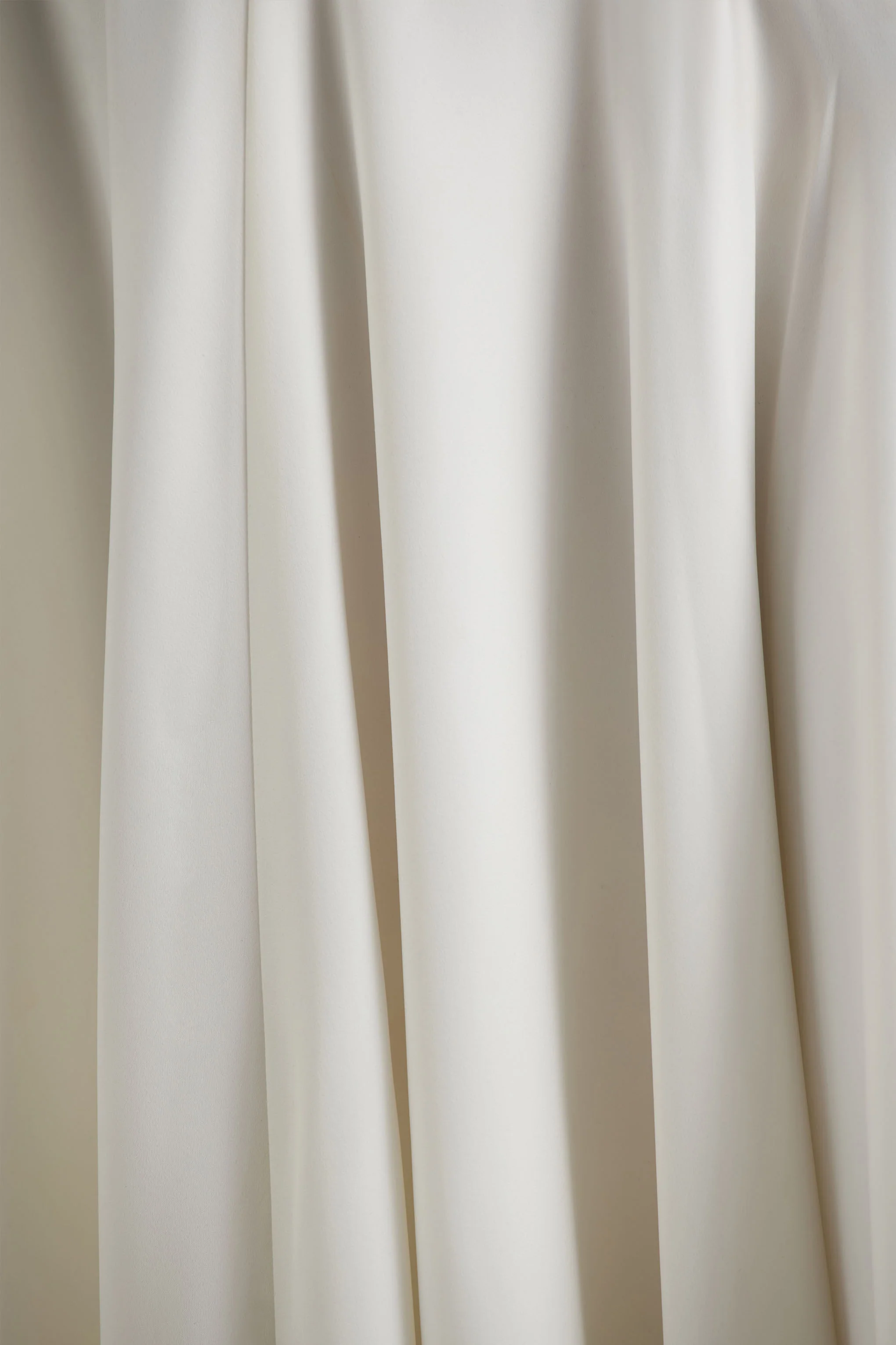 Luscious | White And Black High-Neck Maxi Dress With Drop-Waist And Bow Detail - Image 5