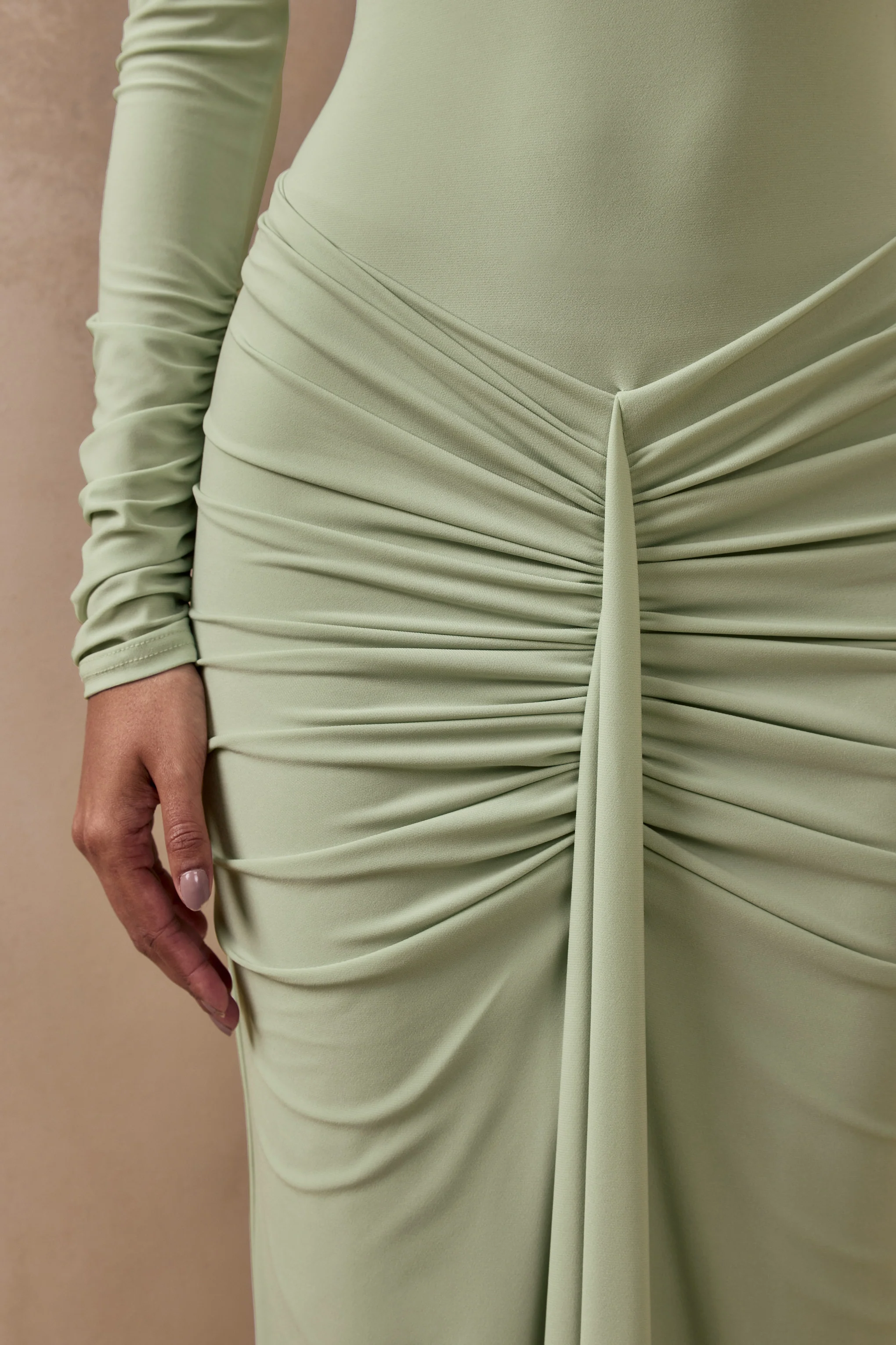 Matilda | Light Green Boat-Neck Maxi Dress With Ruched Detailing - Image 6