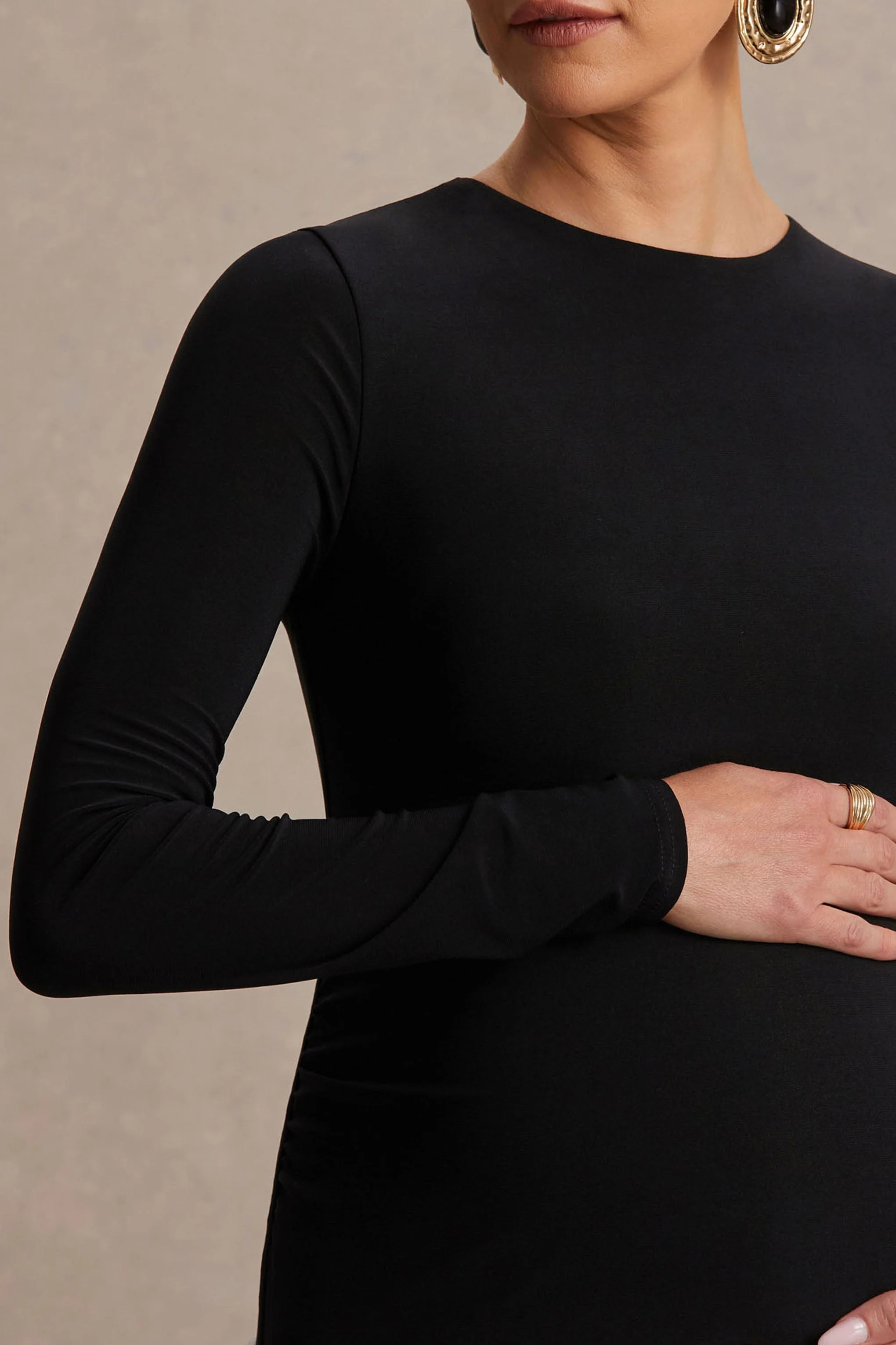 Monroe | Black And White Crew-Neck Maternity Maxi Dress With Drop-Waist - Image 5