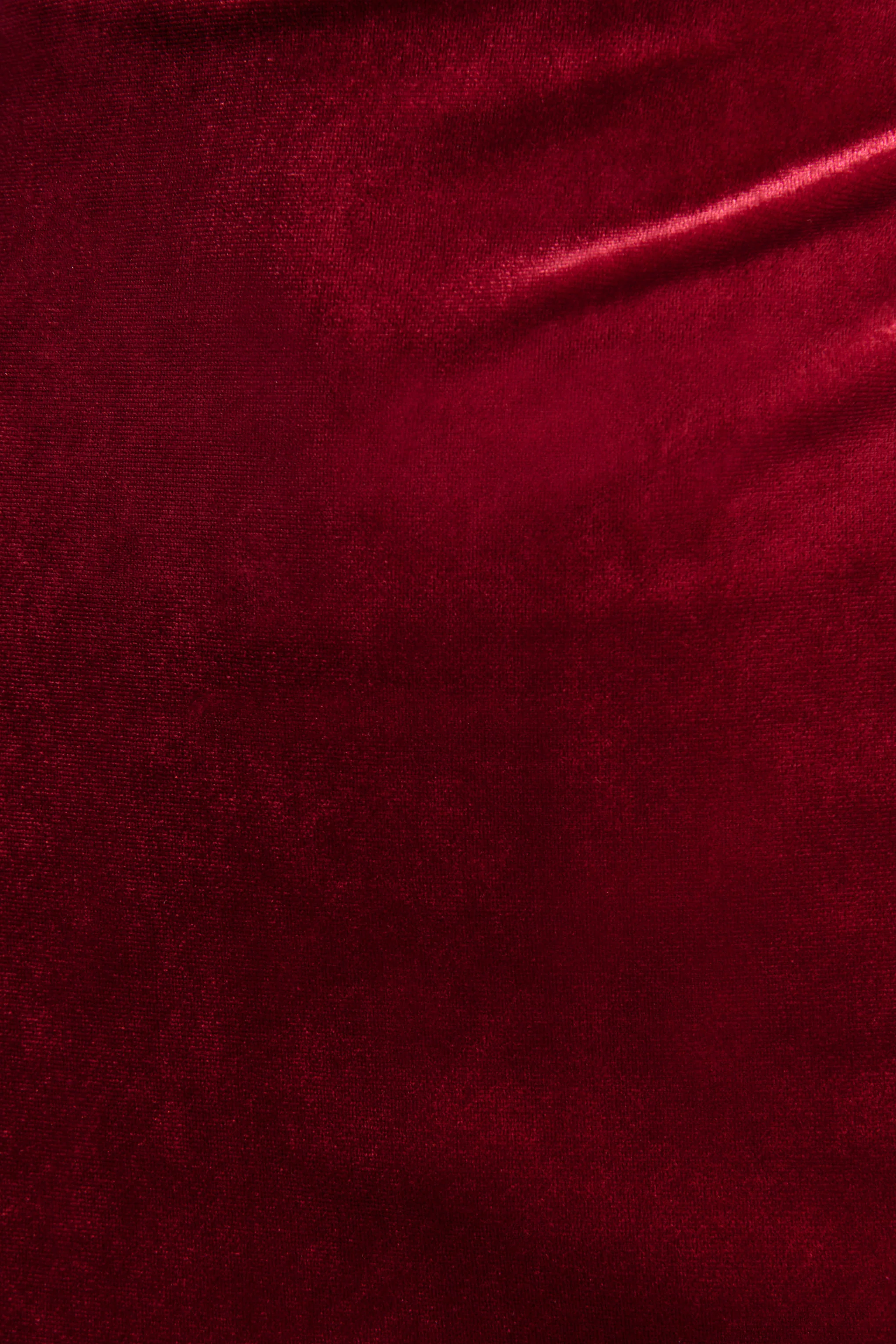 Nivina | Red Velvet High-Neck Midi Dress With Cap-Sleeves - Image 8