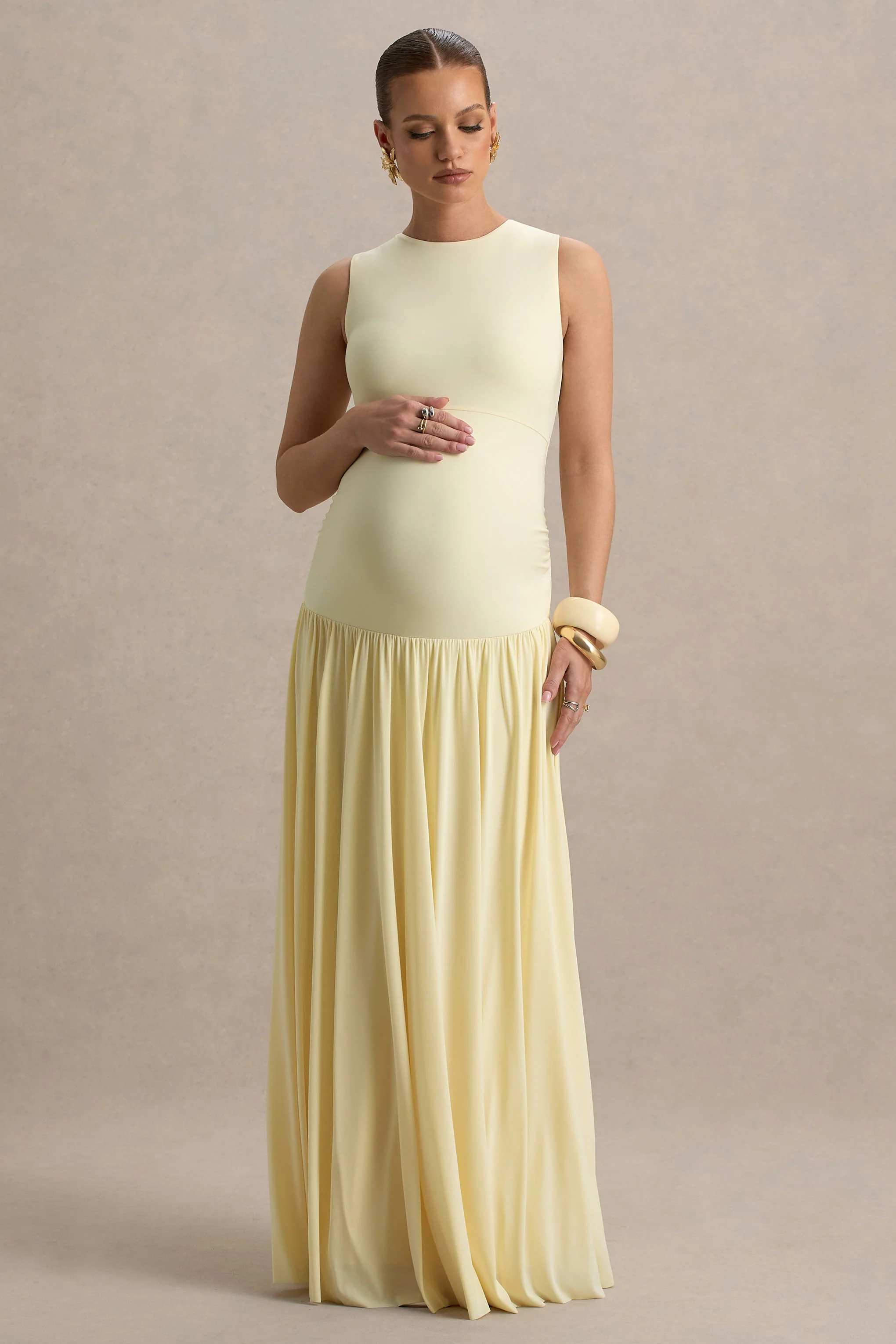 Outline | Lemon Crew-Neck Maternity Maxi Dress With Pleated Skirt - Image 5