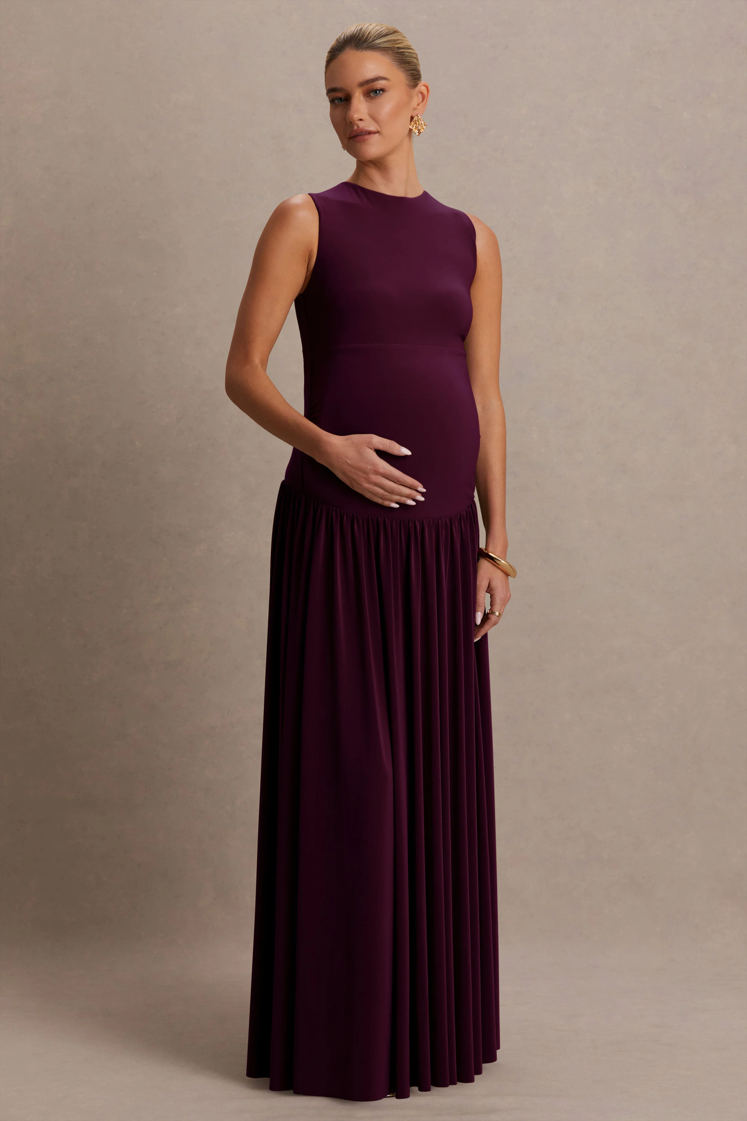 Outline | Plum Crew-Neck Maternity Maxi Dress With Pleated Skirt - Image 4