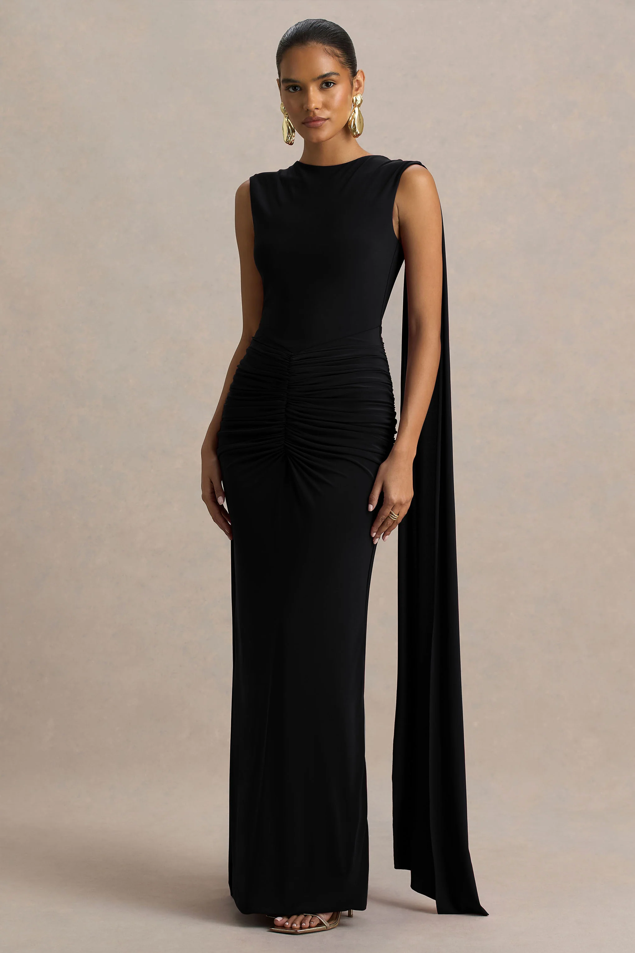 Premiere | Black Boat-Neck Maxi Dress With Open-Back And Cape-Sleeves - Image 4