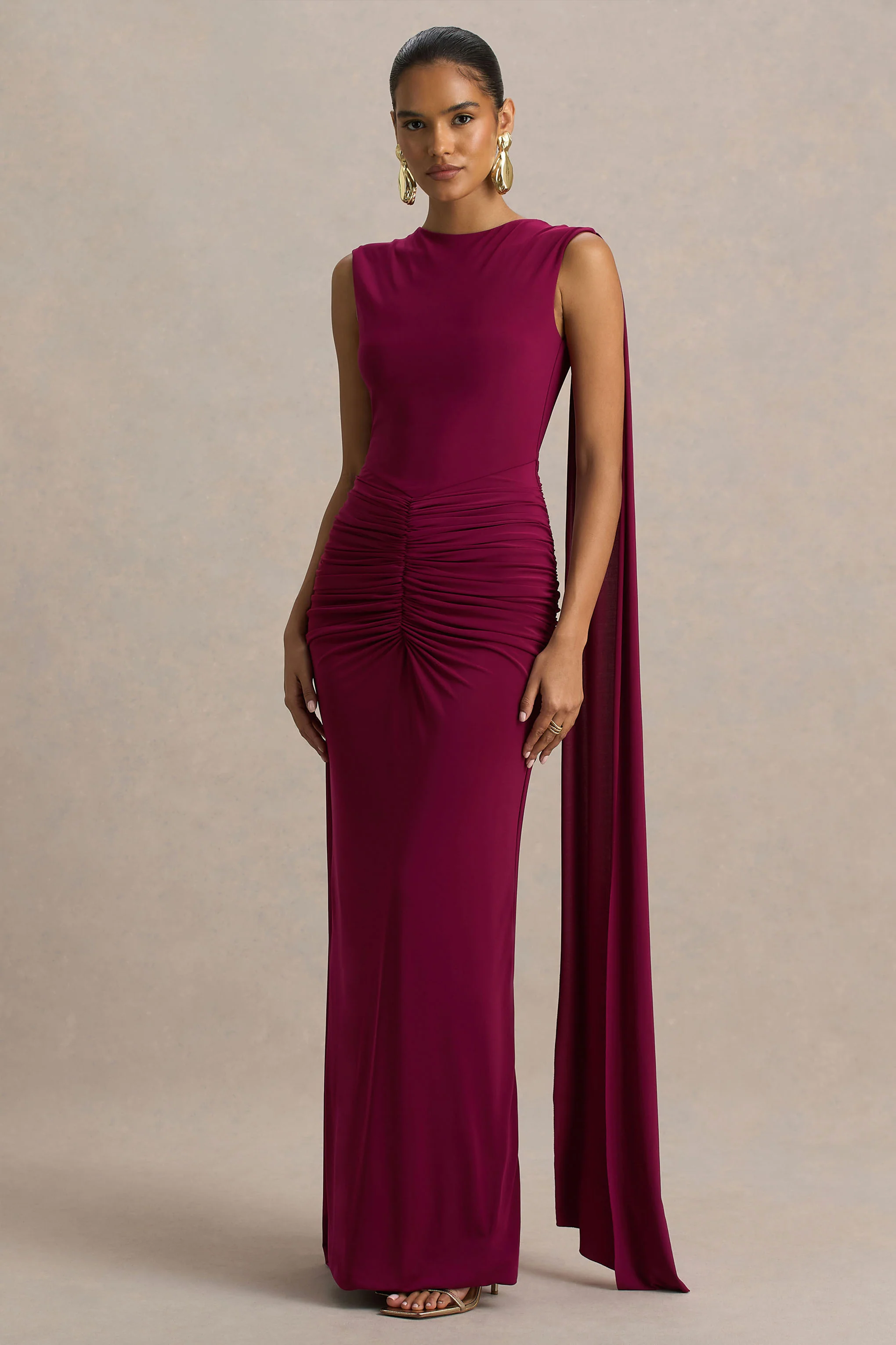 Premiere | Burgundy Boat-Neck Maxi Dress With Open-Back And Cape-Sleeves - Image 3