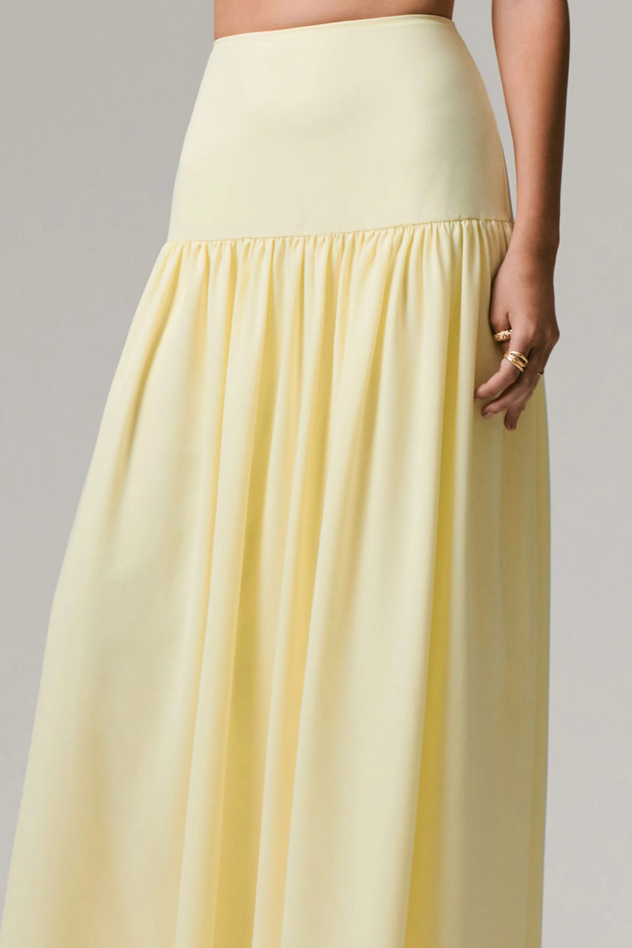 Reminiscent | Lemon Ruched Maxi Skirt - Image 5