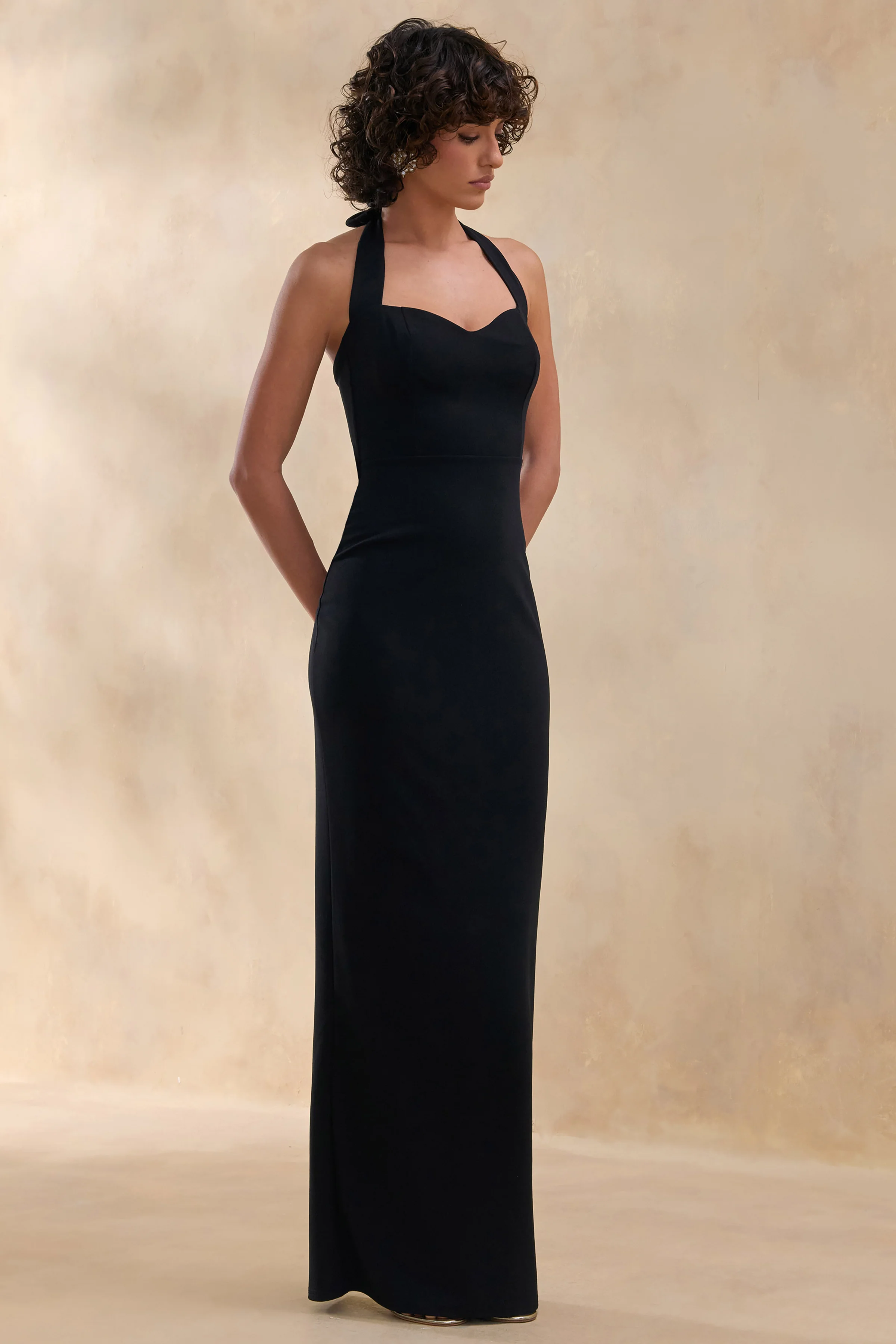 Robyn | Black Sweetheart-Neck Maxi Dress - Image 4