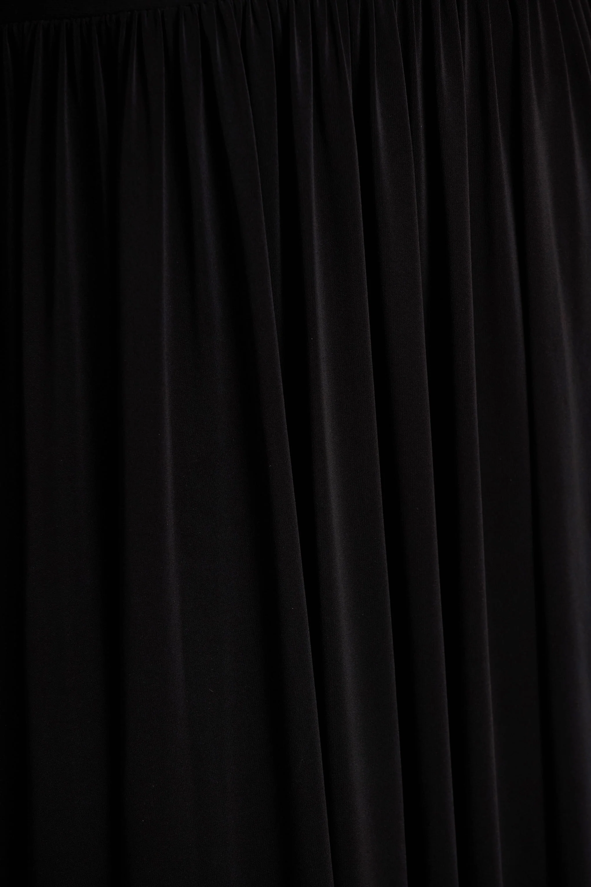 Rosalita | Black Crew-Neck Maxi Dress With Drop-Waist - Image 6