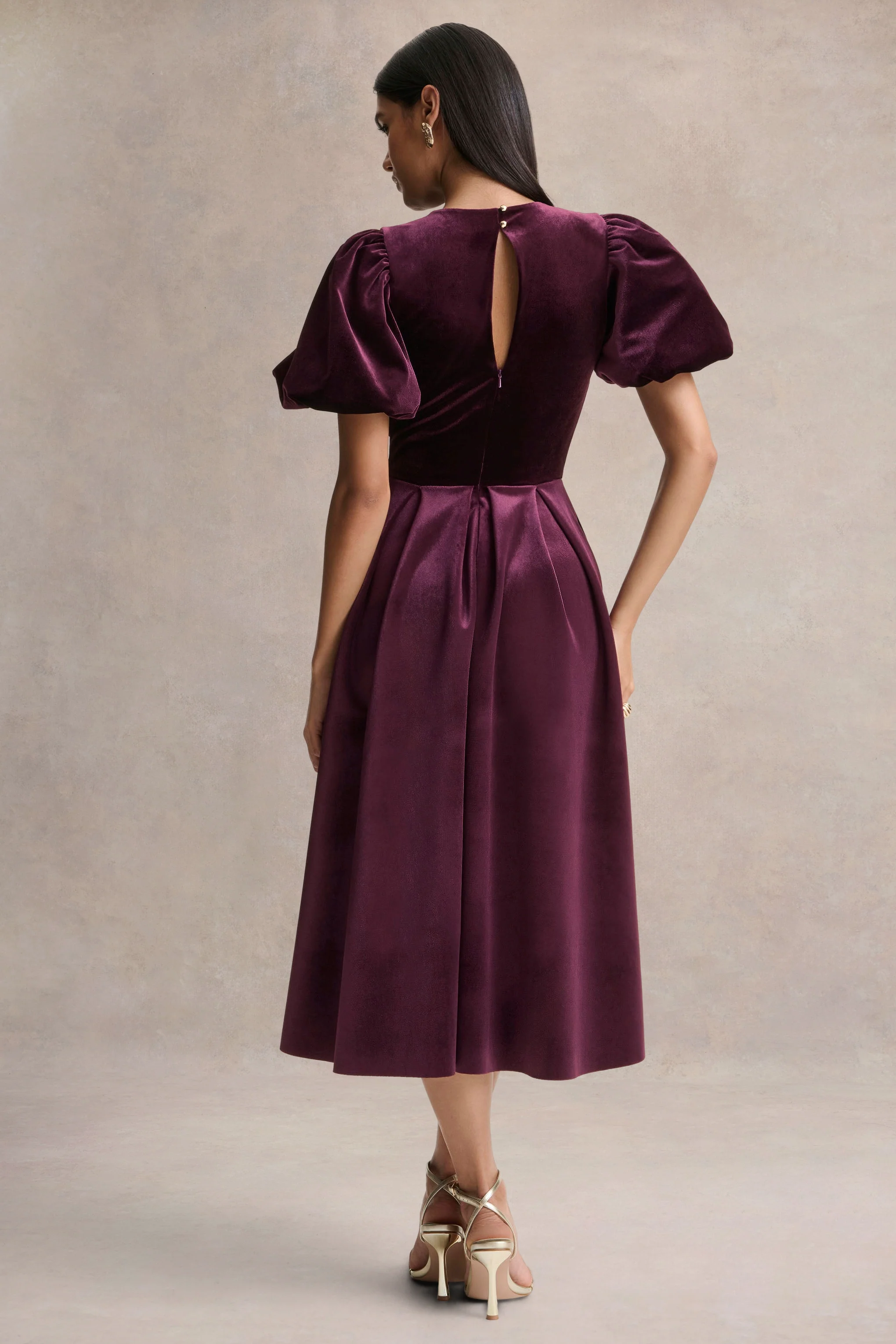 Seraphic | Burgundy Velvet Puff-Sleeve Midi Dress - Image 2