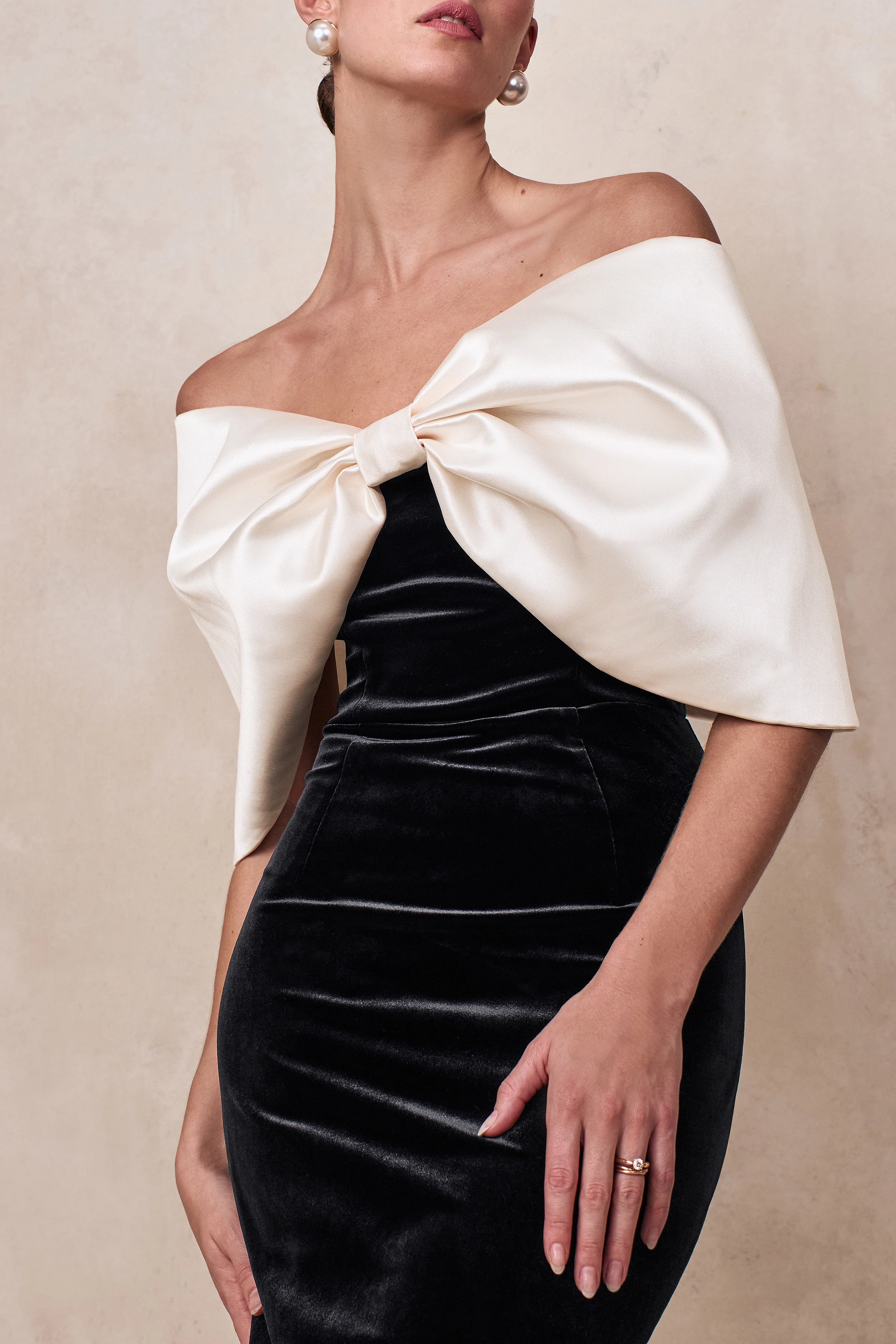 Twilight | Black And White Velvet Bardot-Neck Midi Dress With Oversized Satin Bow - Image 3